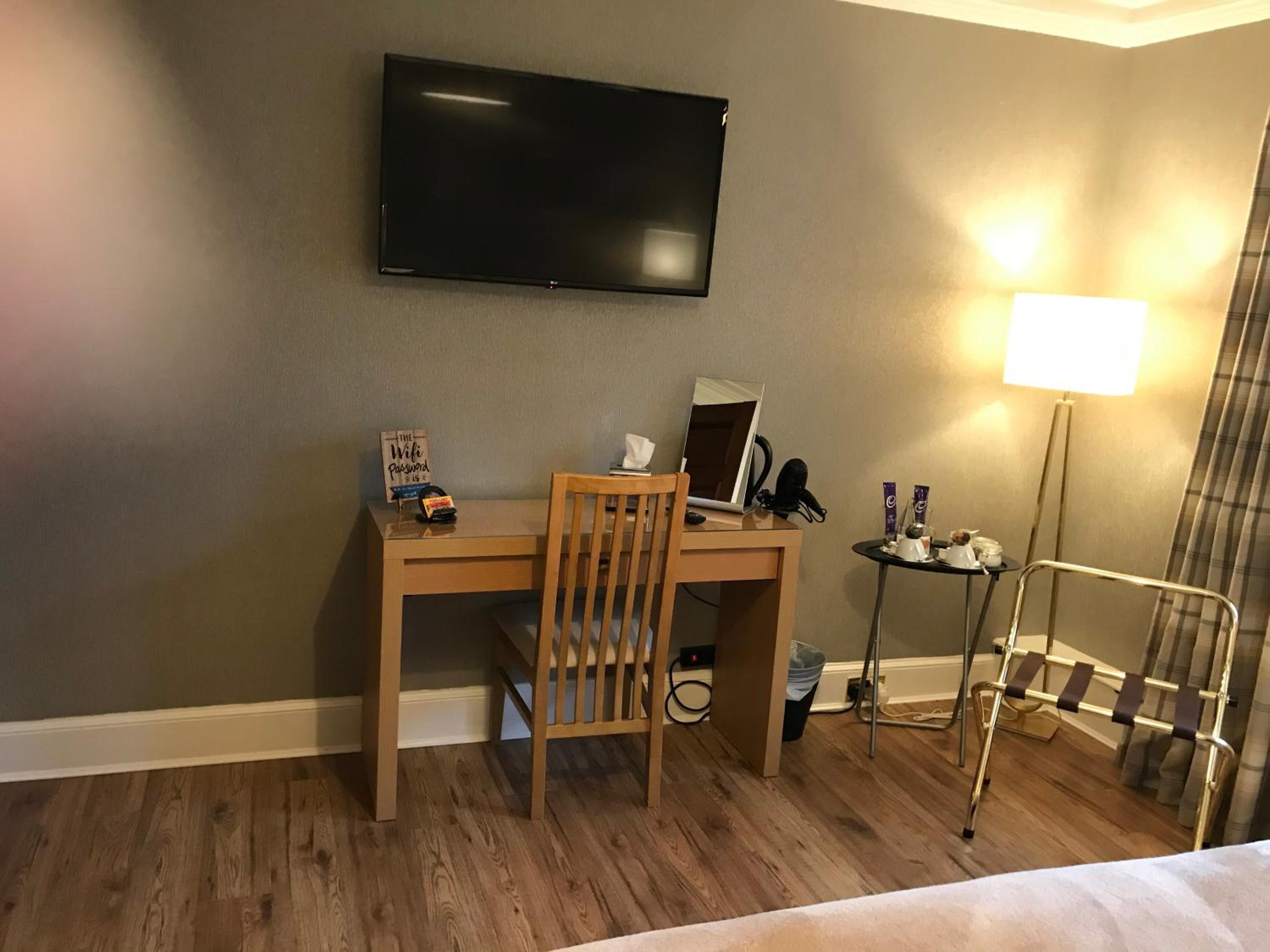 Deluxe Double or Twin Room with Sea View photo 2