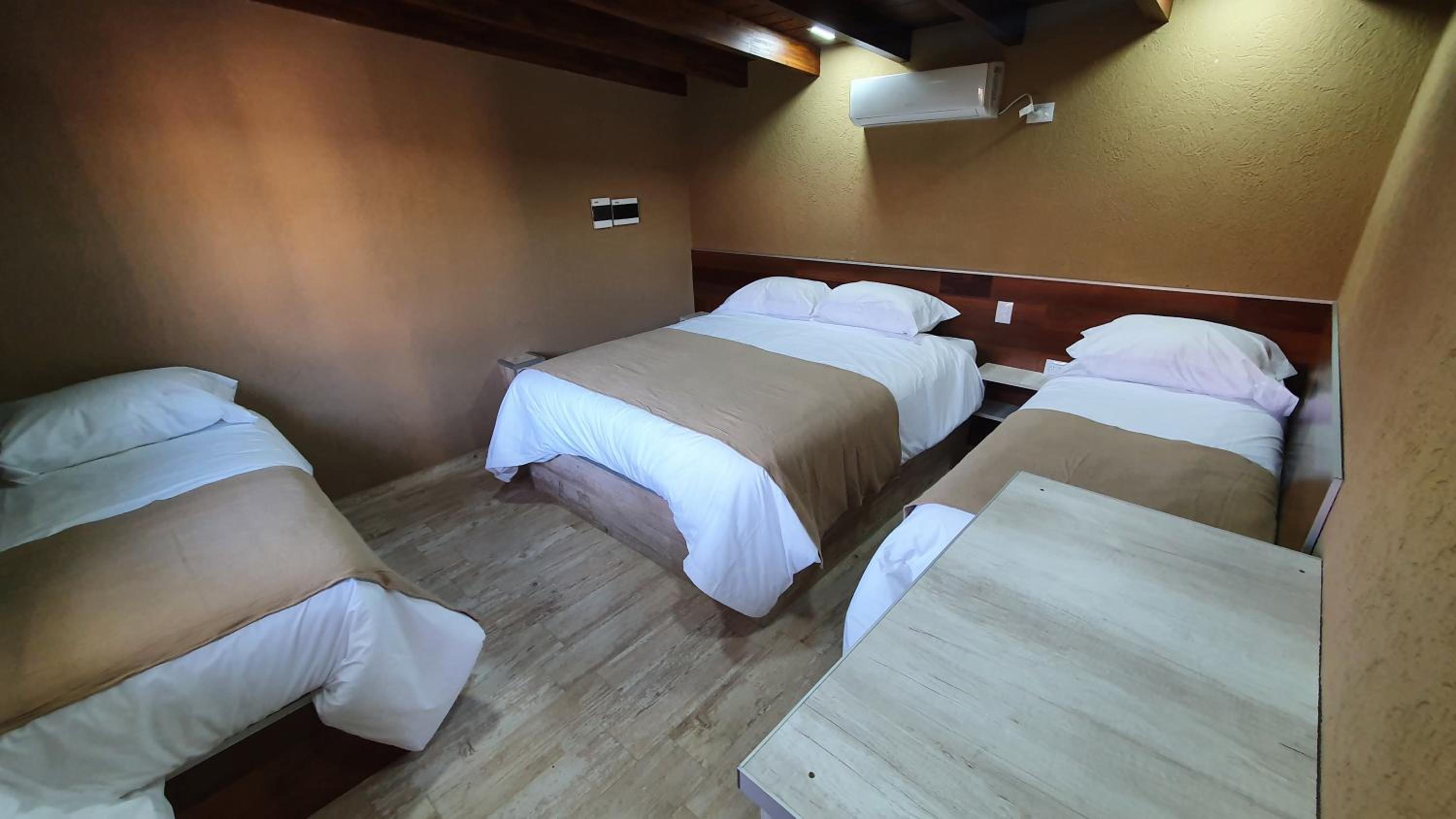 Deluxe Quadruple Room photo 3