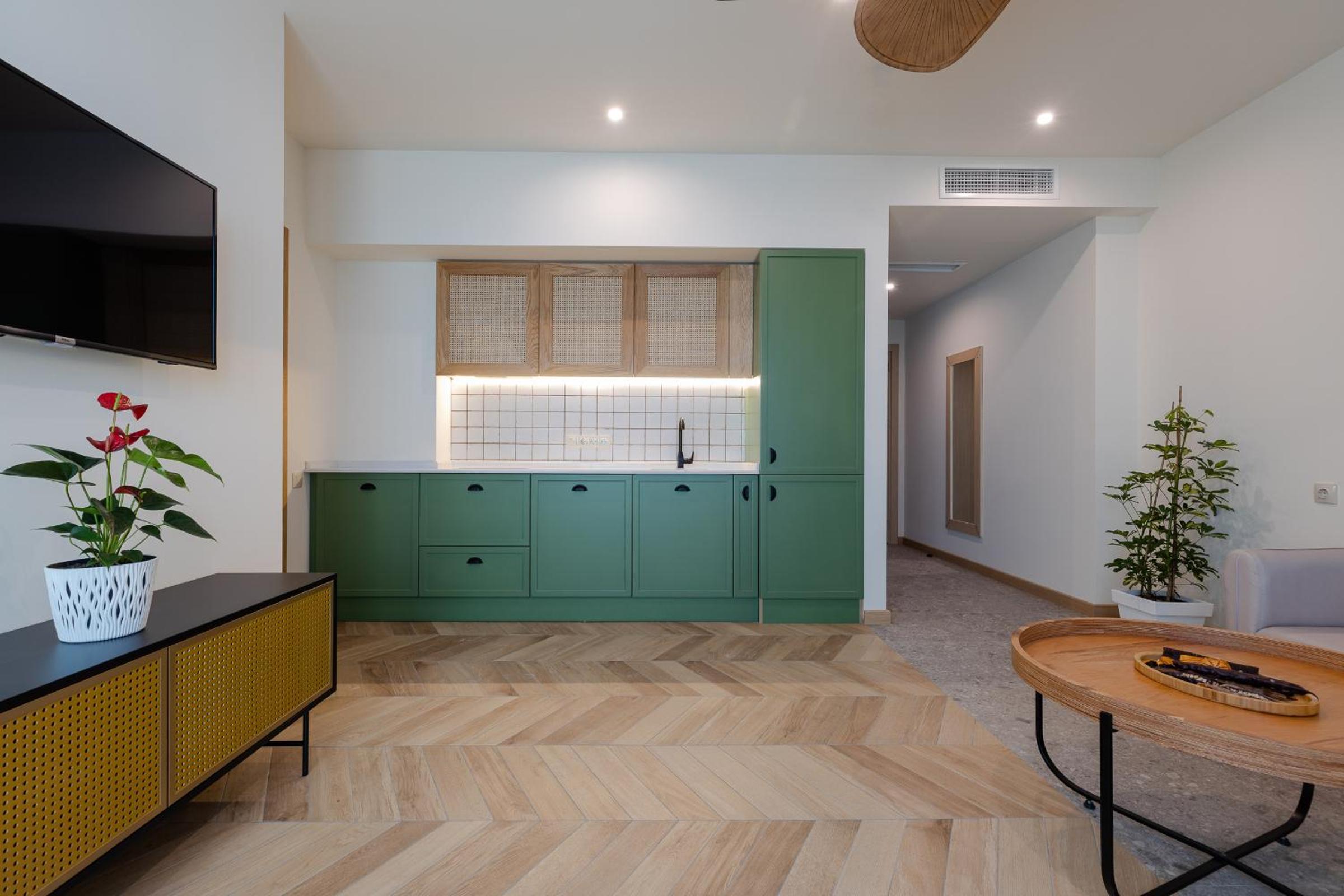 One-Bedroom Apartment