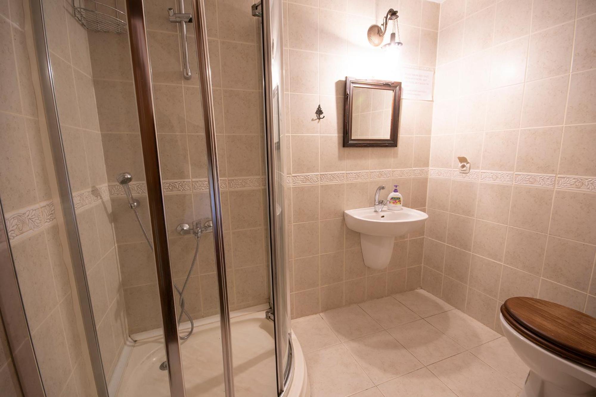 Comfort Triple Room with Shower photo 3