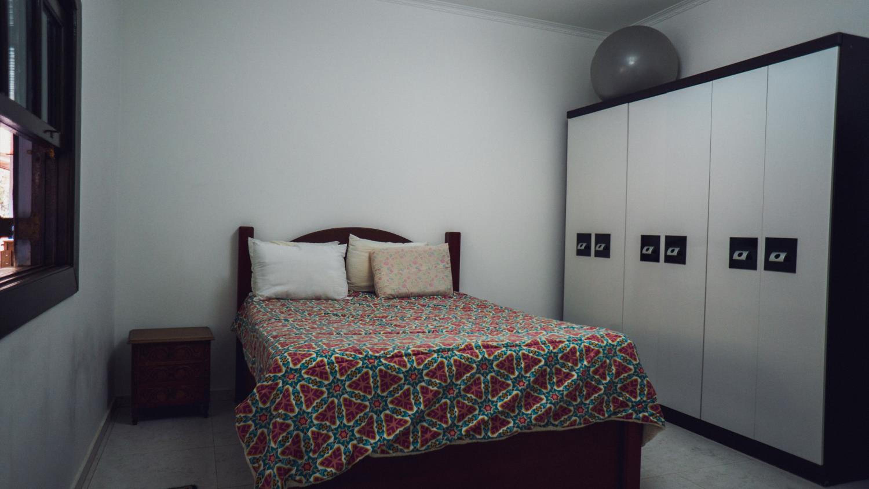 Two-Bedroom House photo 2