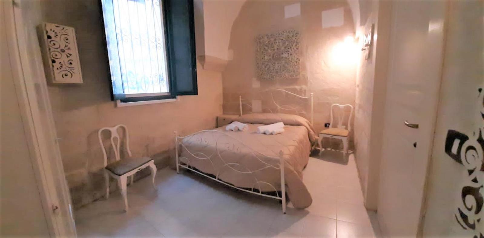 One-Bedroom Apartment - Photo 37