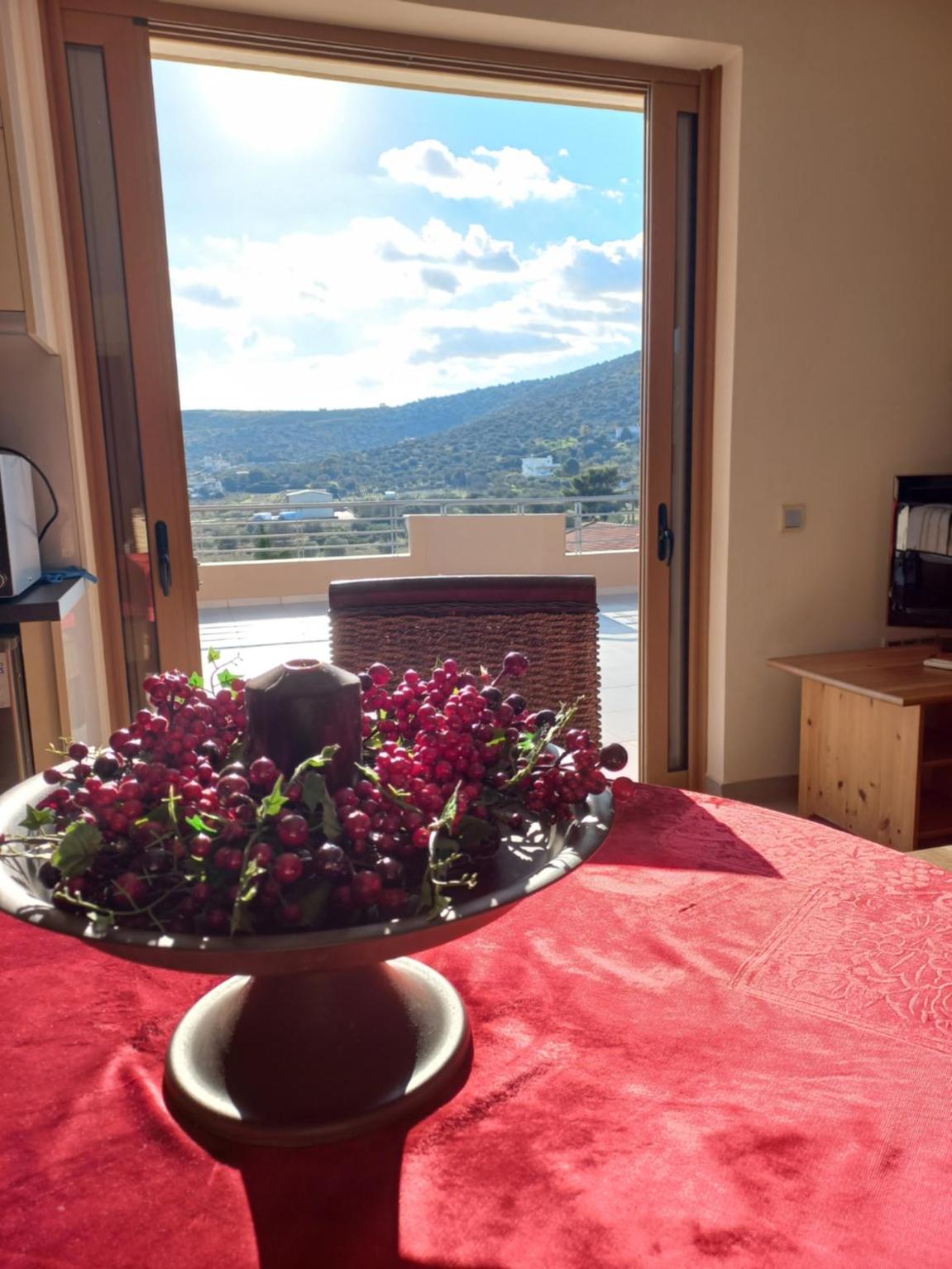 One-Bedroom Apartment - Photo 17