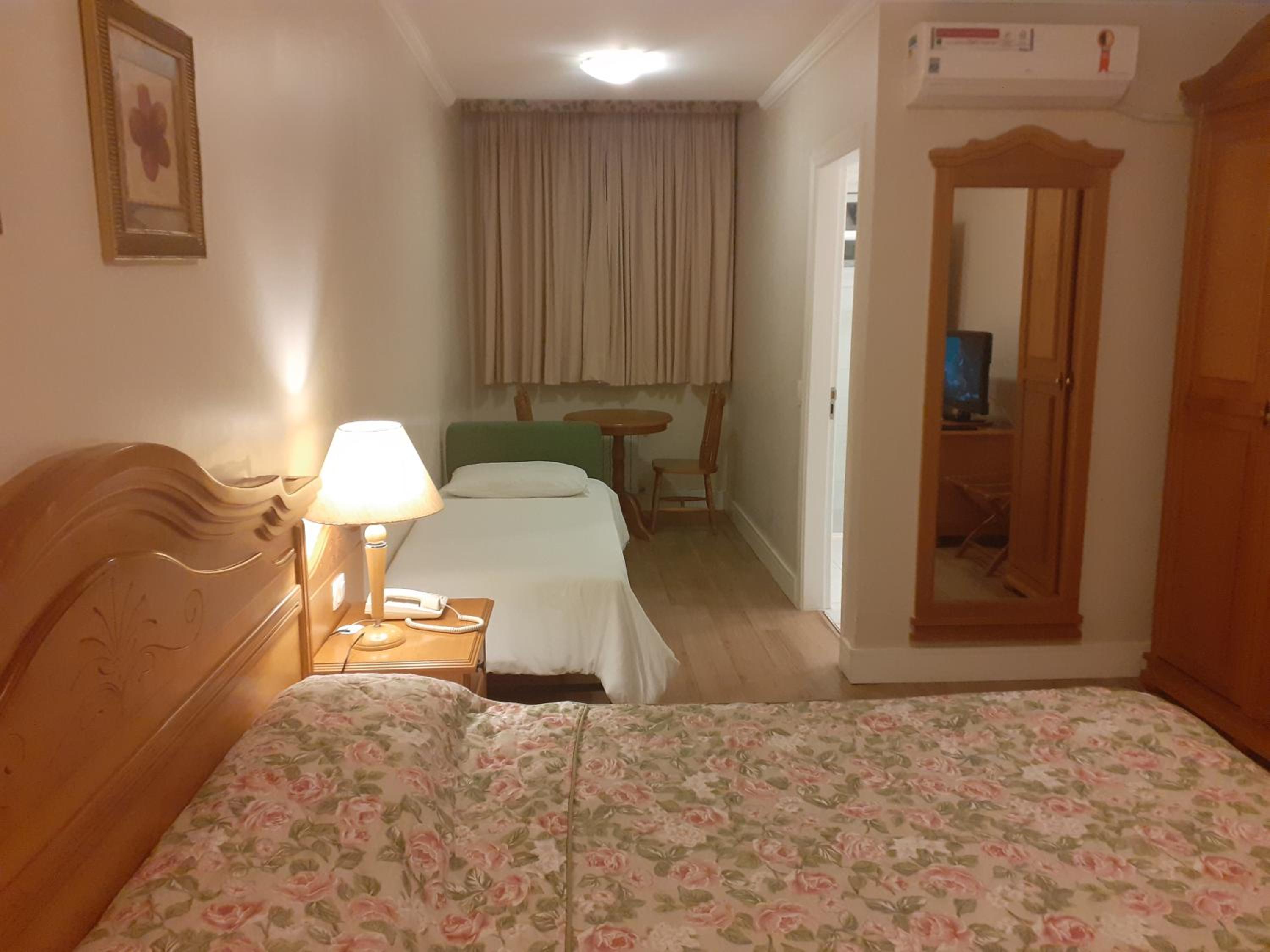 Luxury Triple Room photo 1
