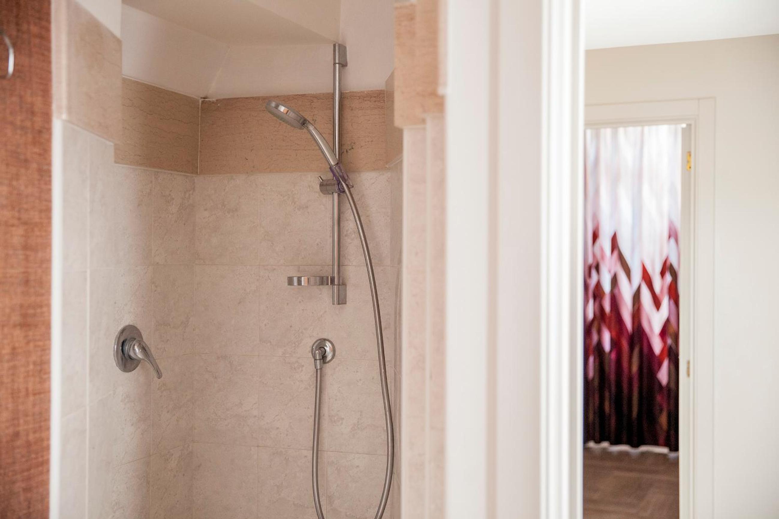 Double Room with Private External Bathroom photo 2