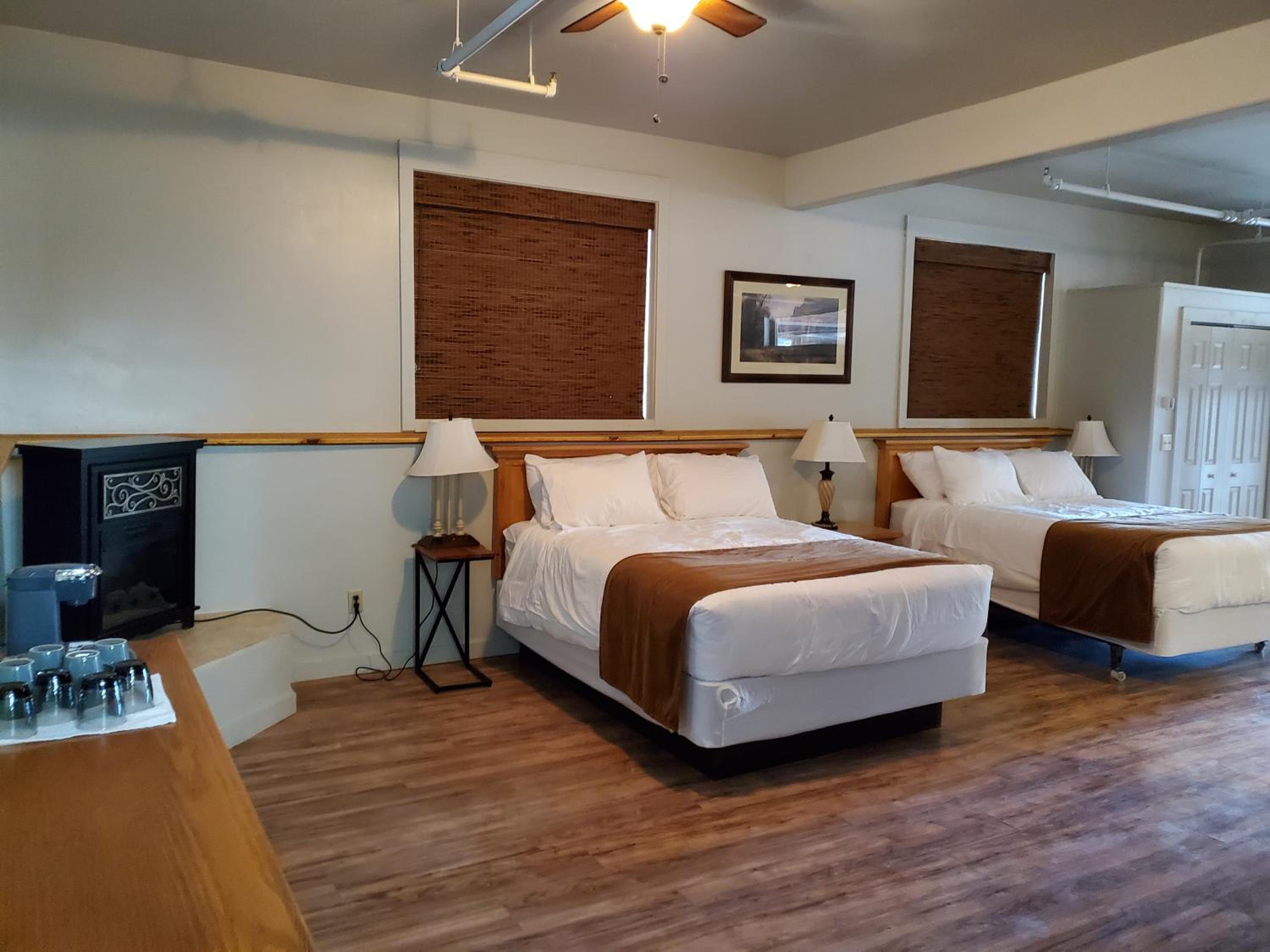 Family Double Room - Photo 2