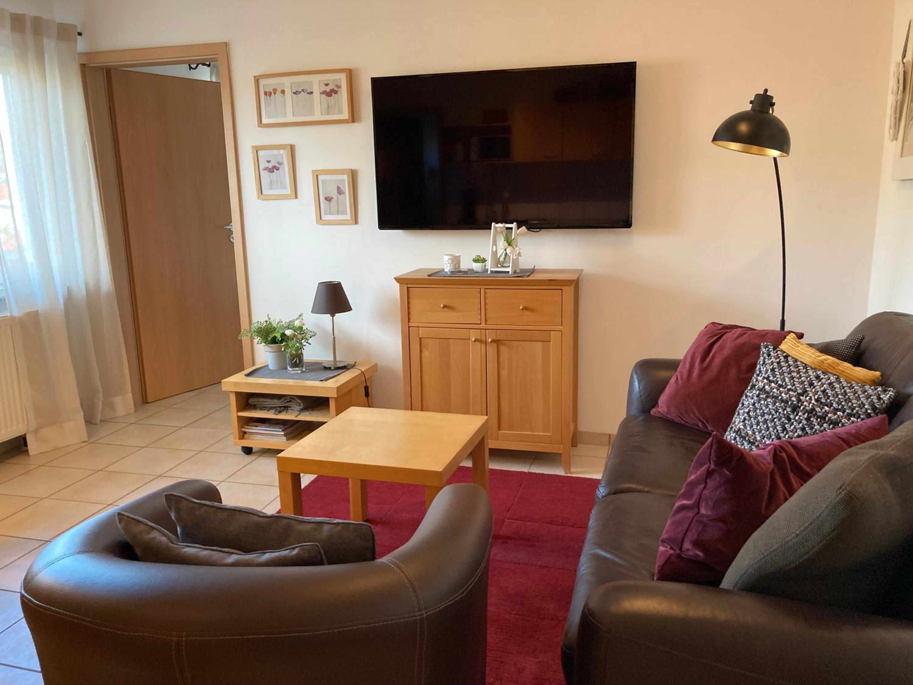 Apartment with Garden View - Photo 5