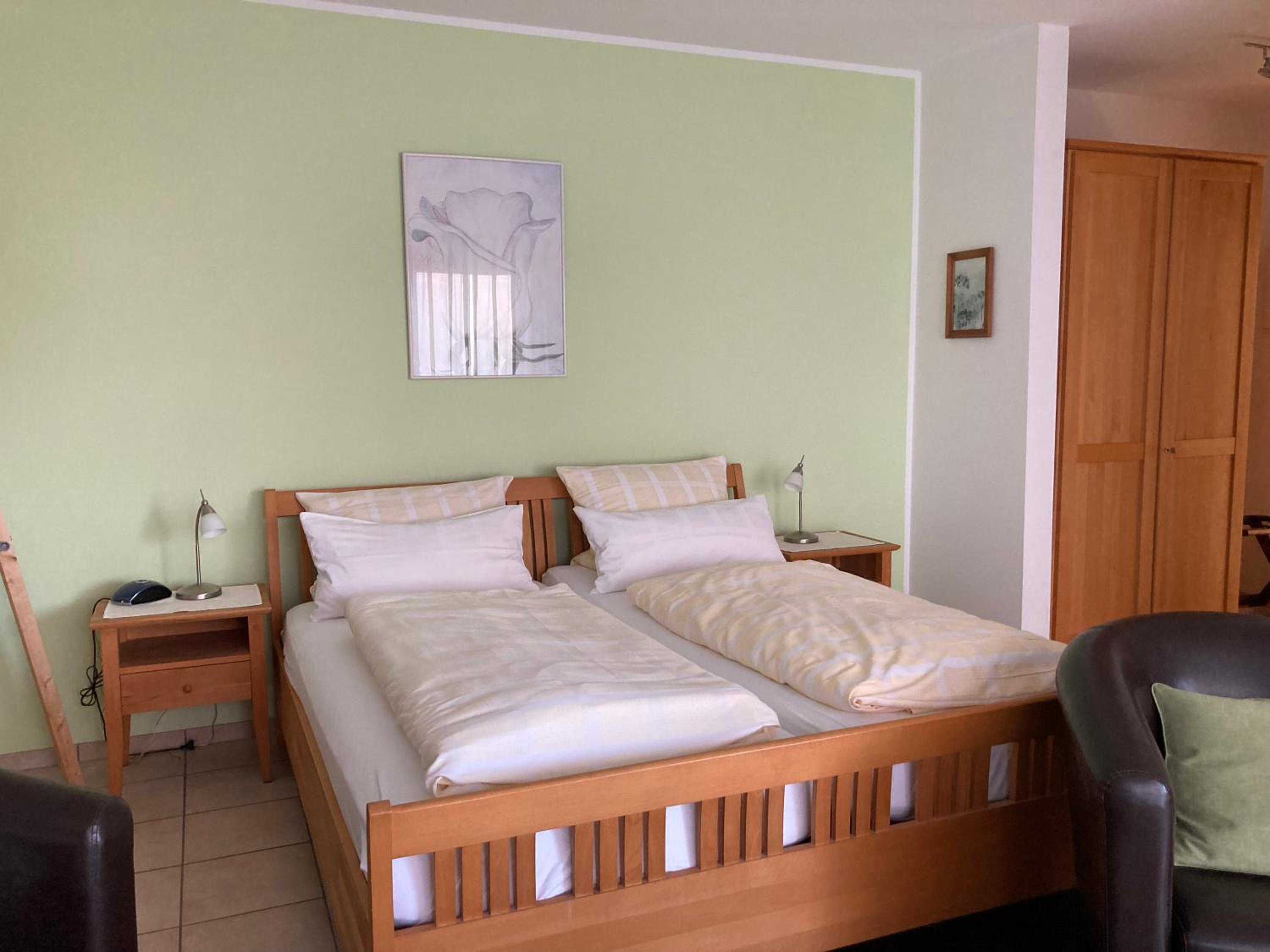 Apartment with Terrace - Photo 3