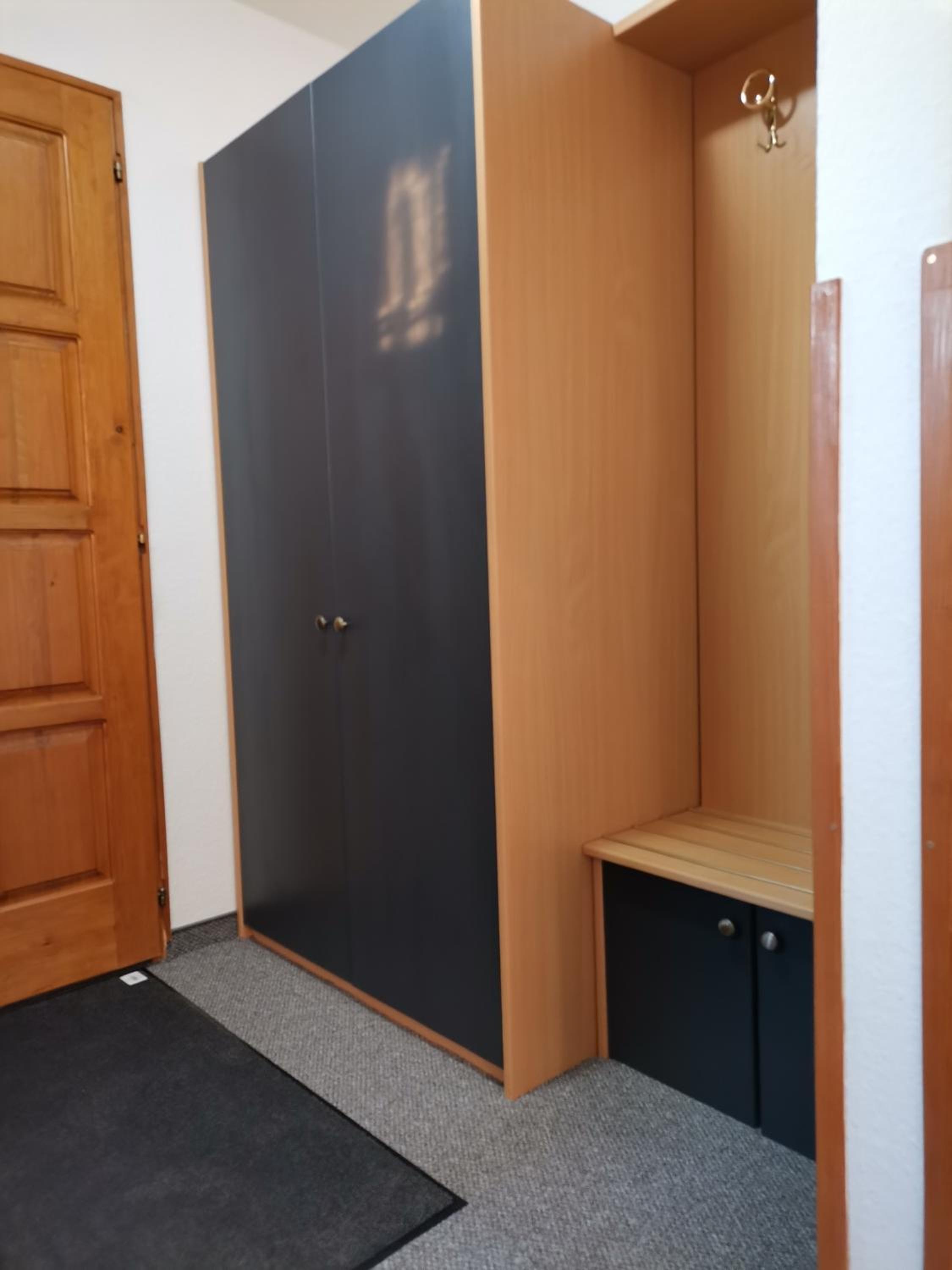Twin Room with Private Bathroom - Photo 2