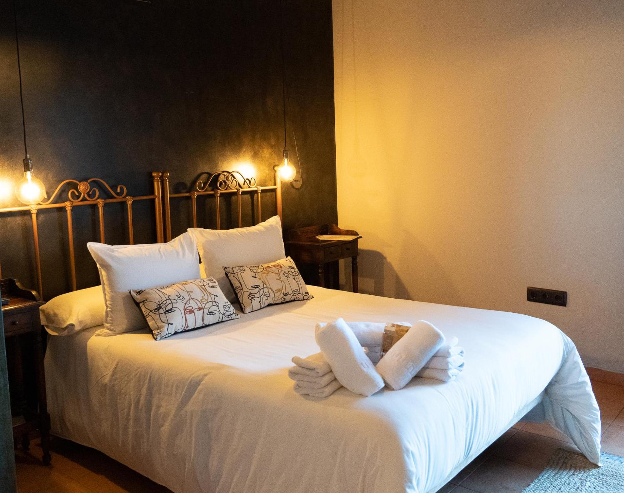 Double Room with Spa Bath photo 3