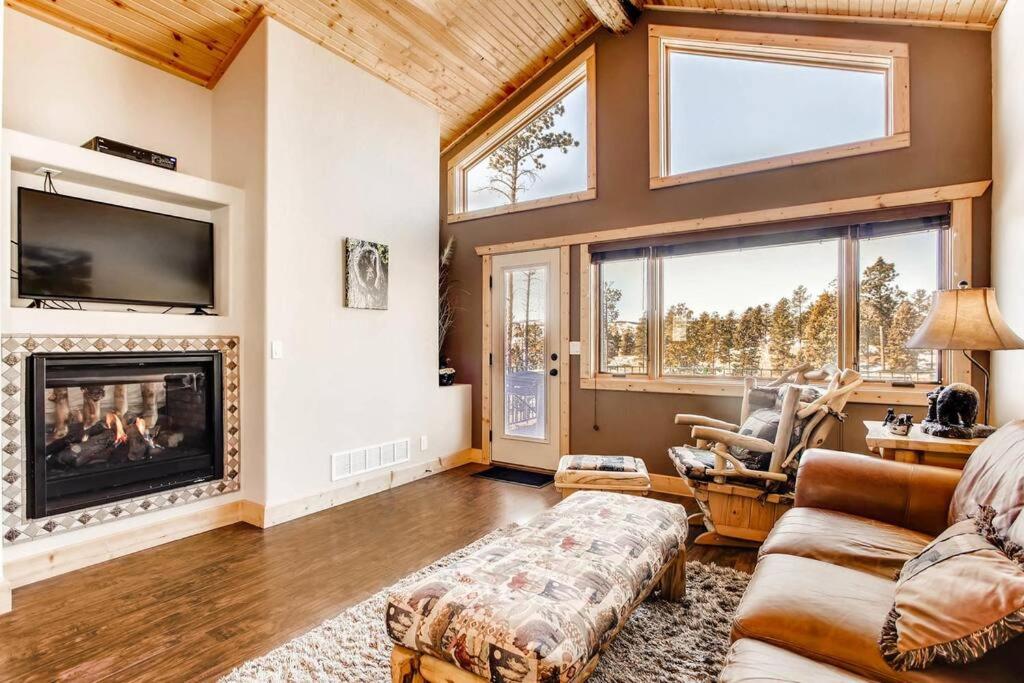 One-Bedroom House photo 1