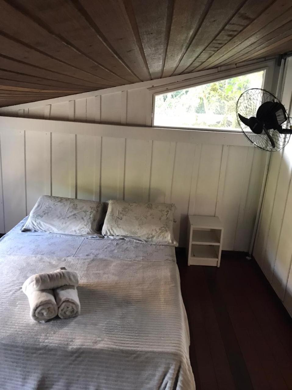 Double Room with Shared Bathroom photo 2