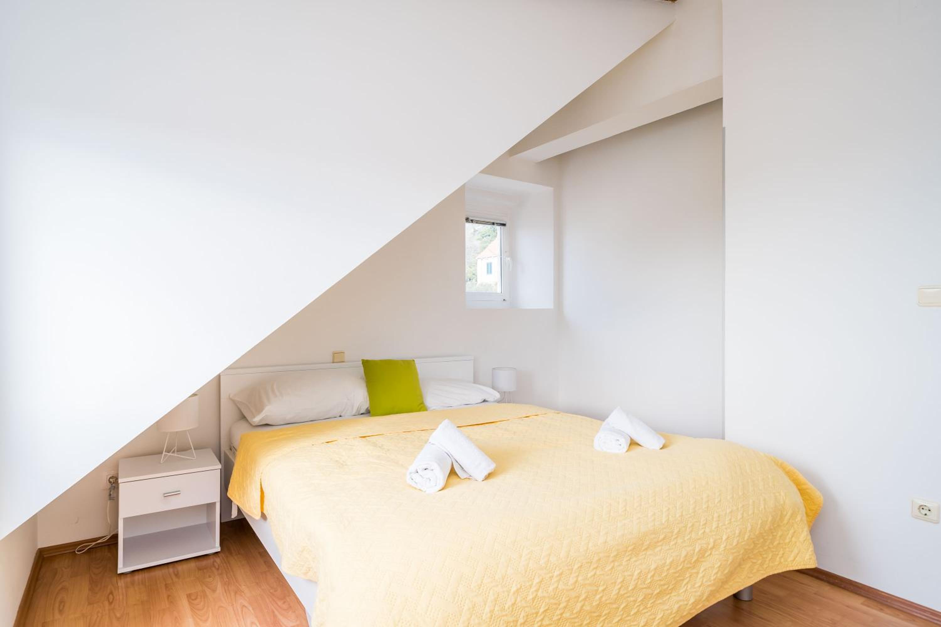 Apartment With Sea View