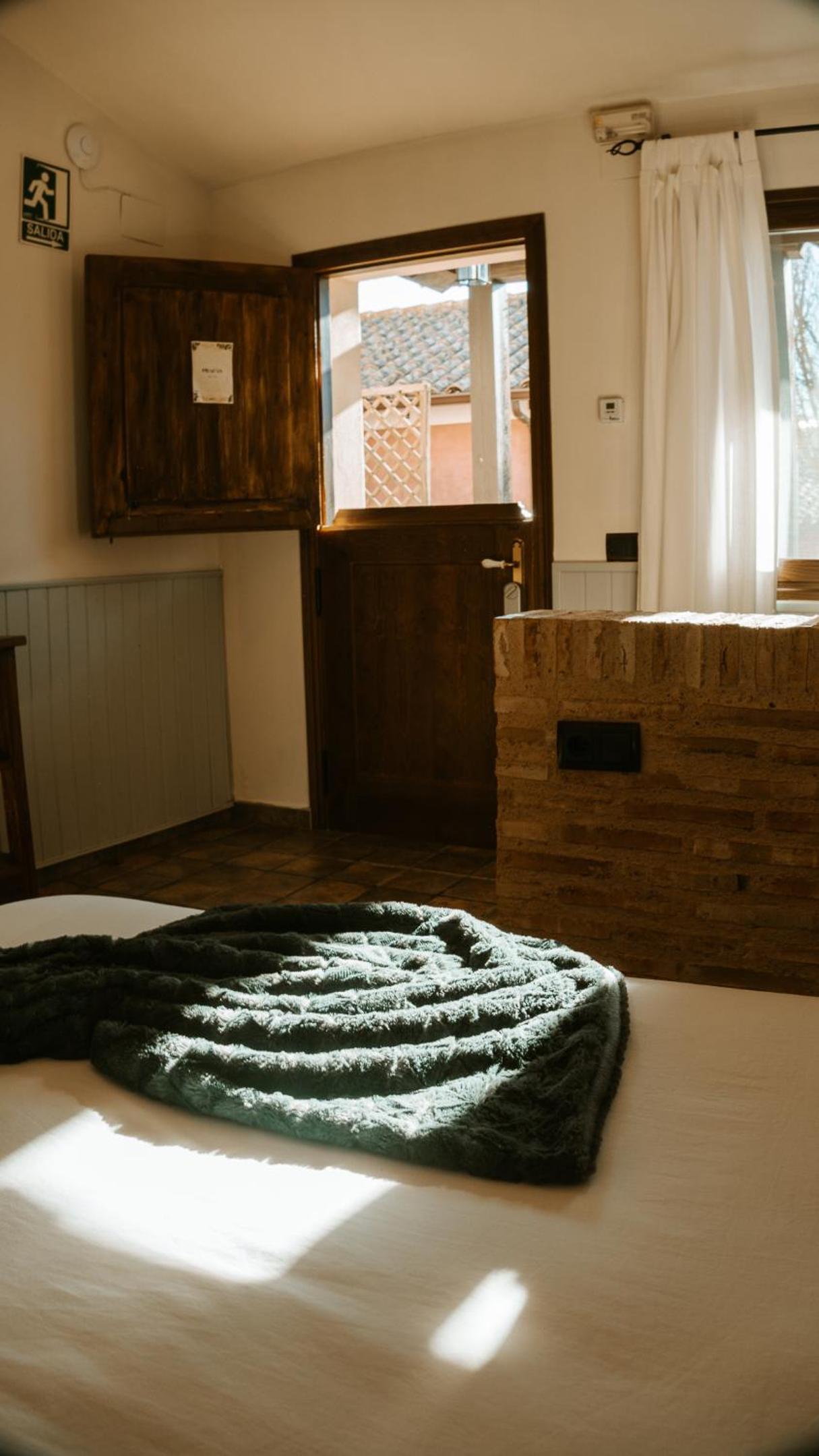 Habitación Doble con Bañera de Hidromasaje