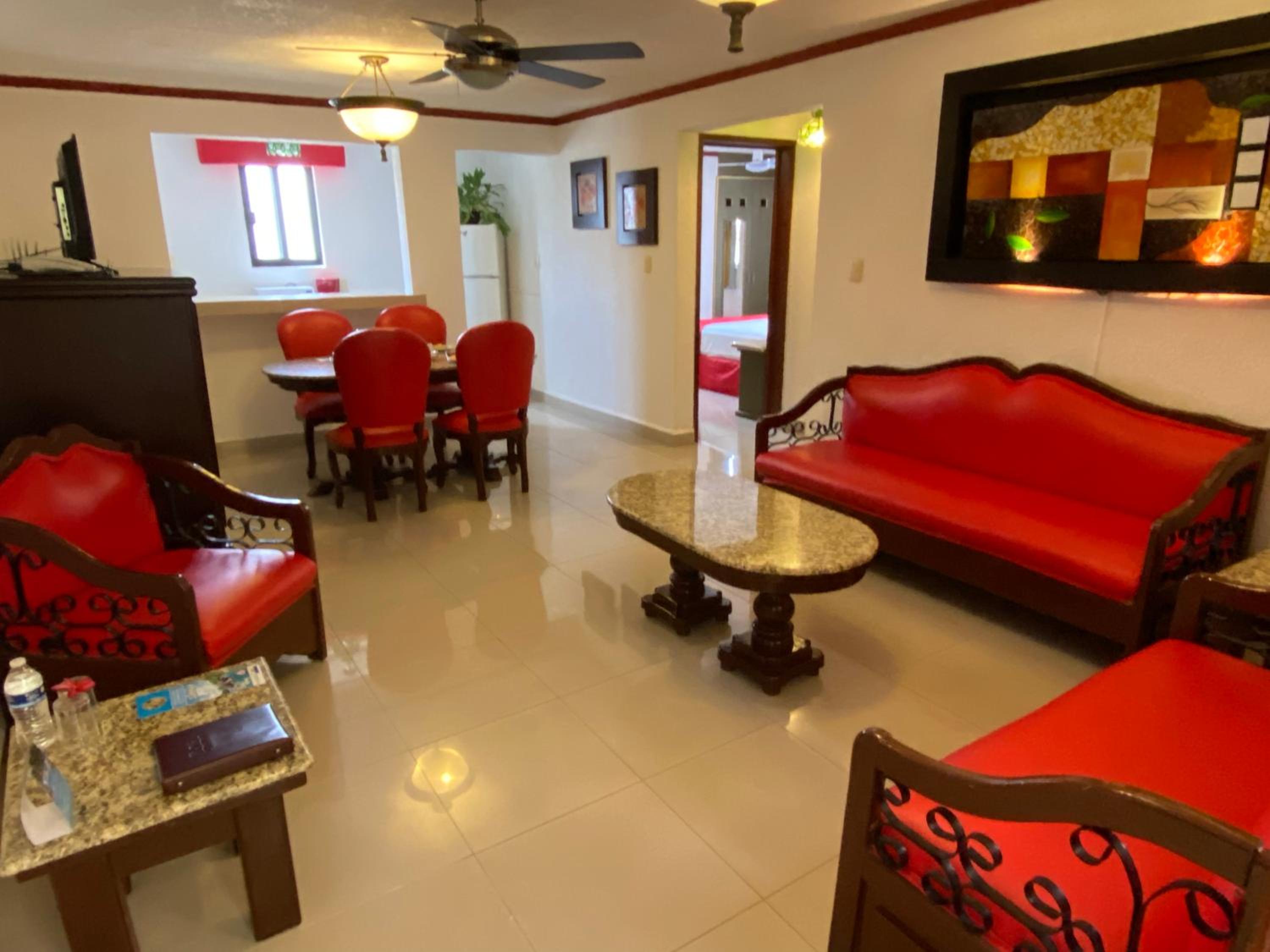 Family Suite - Photo 22
