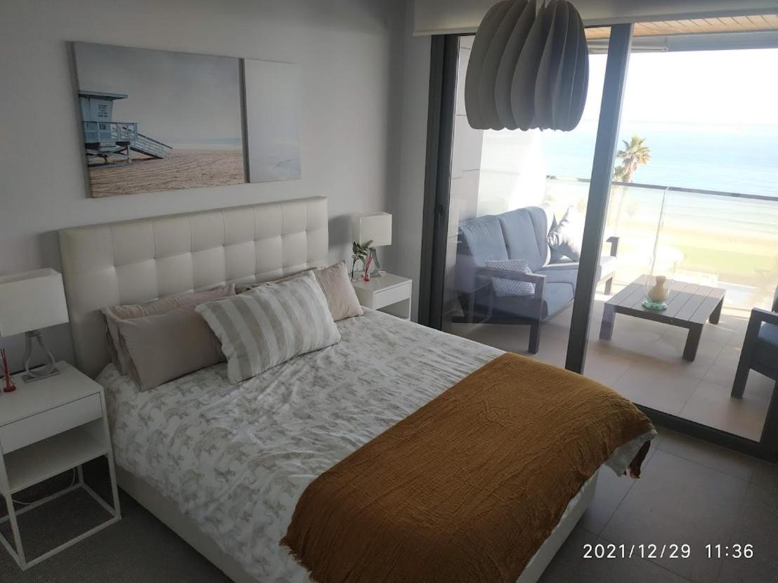 Apartamento con vista al mar