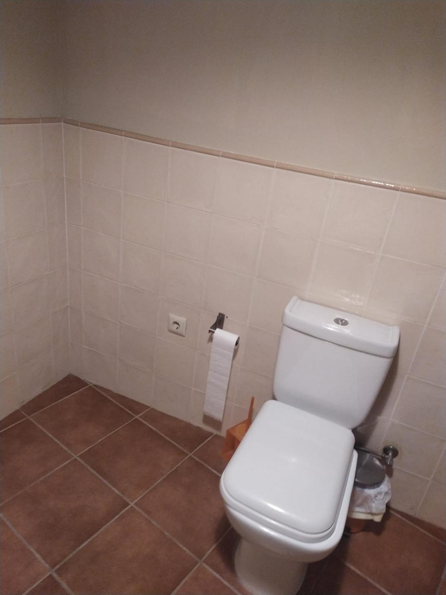 Three-Bedroom Townhouse - Photo 11