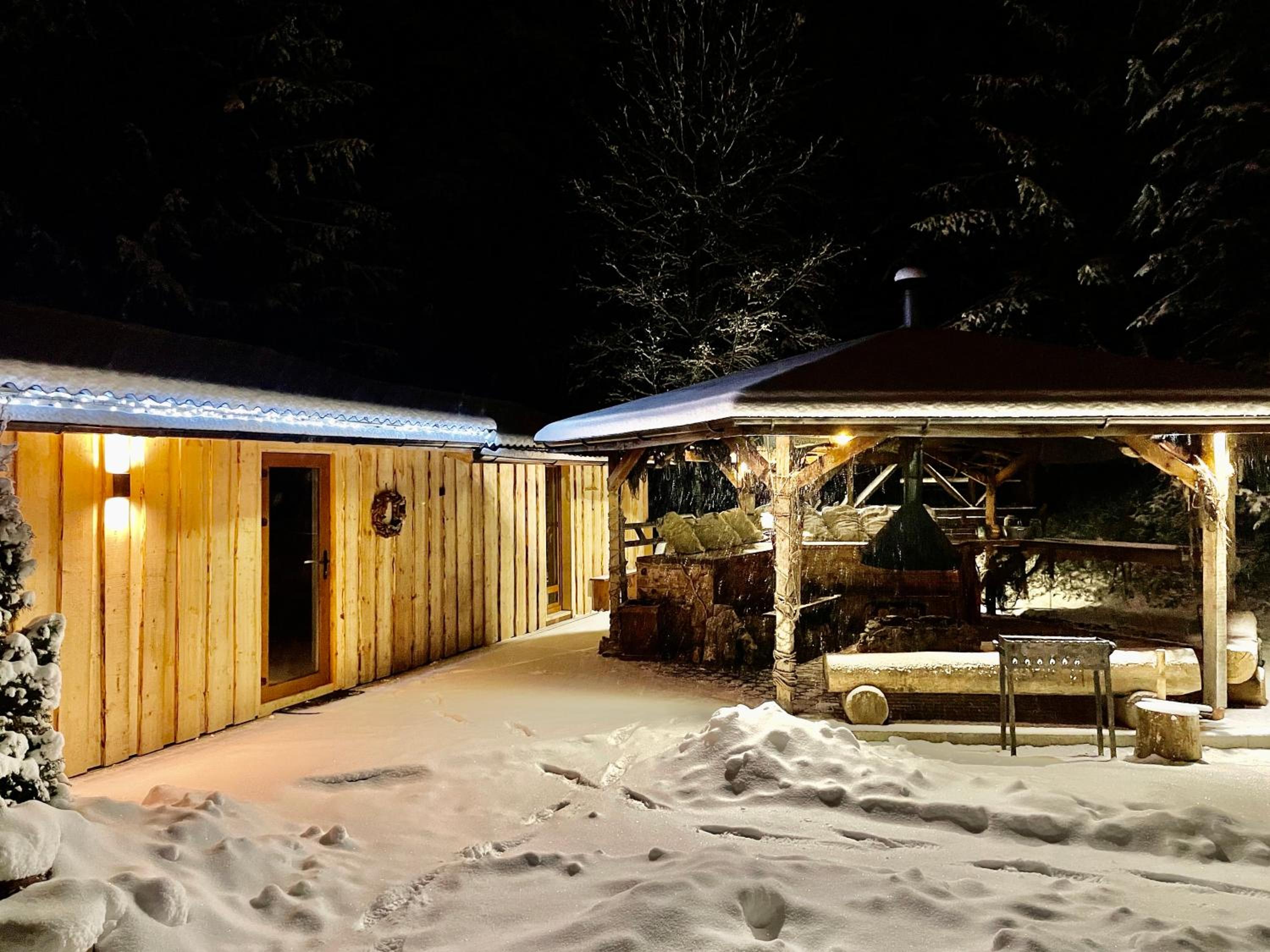 Standard Cottage