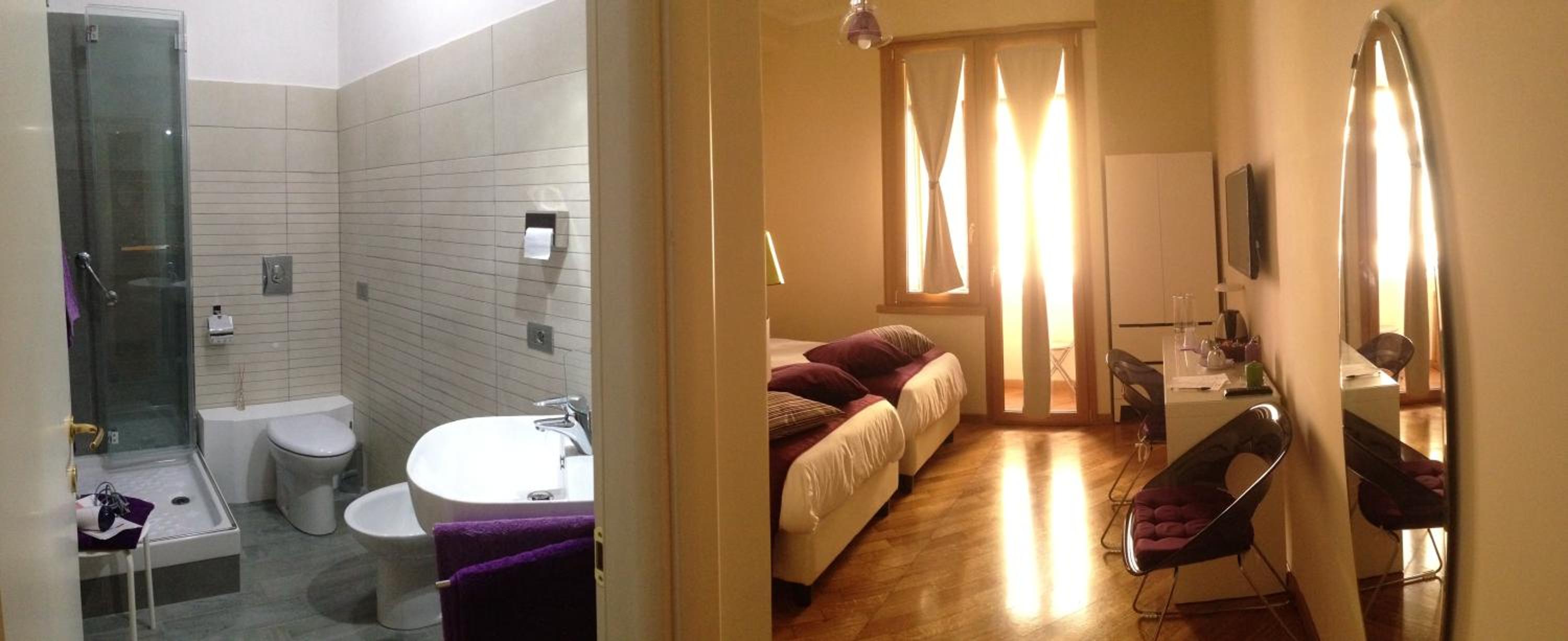 Large Double or Twin Room