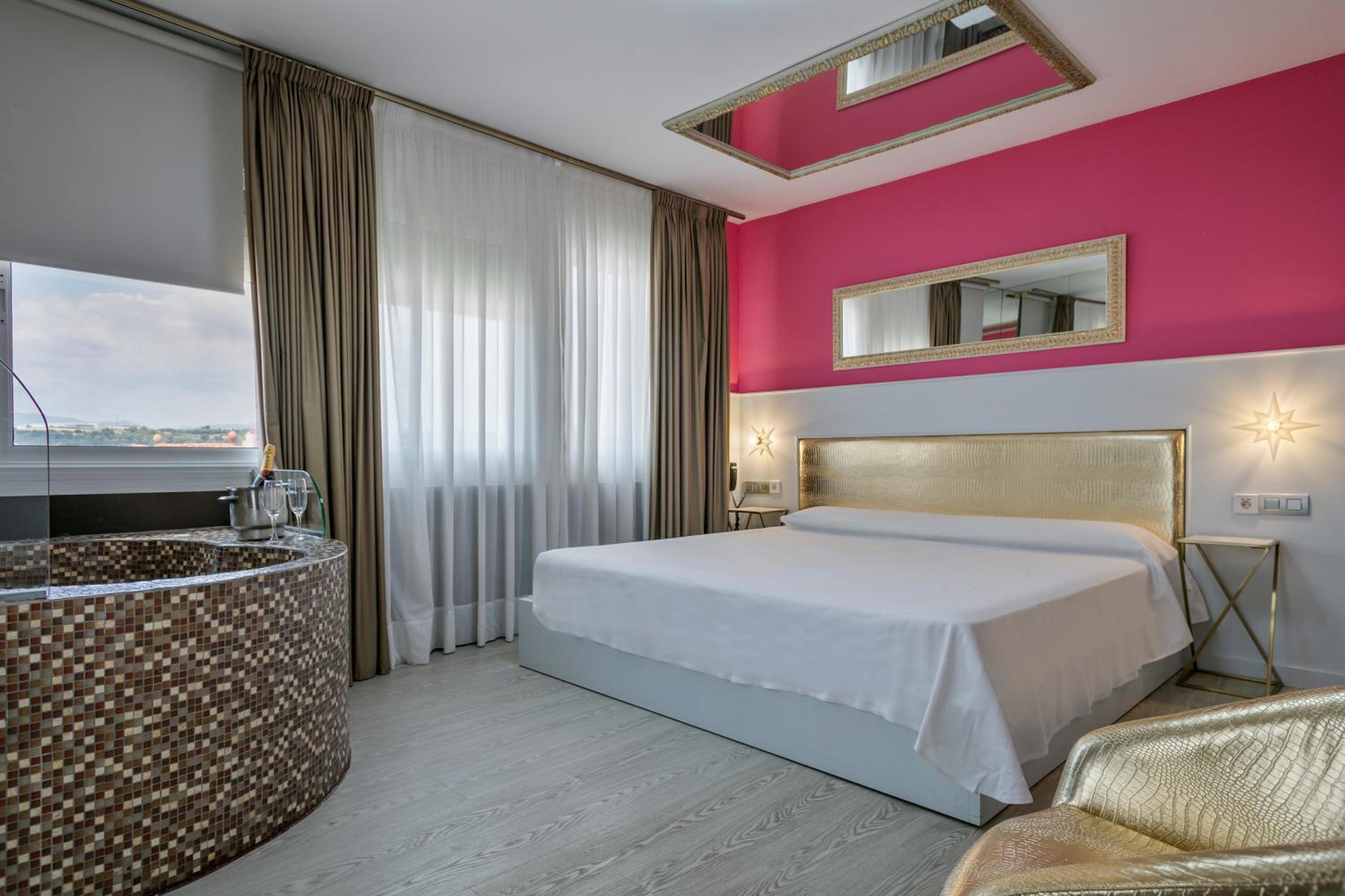 Suite King con Balcón