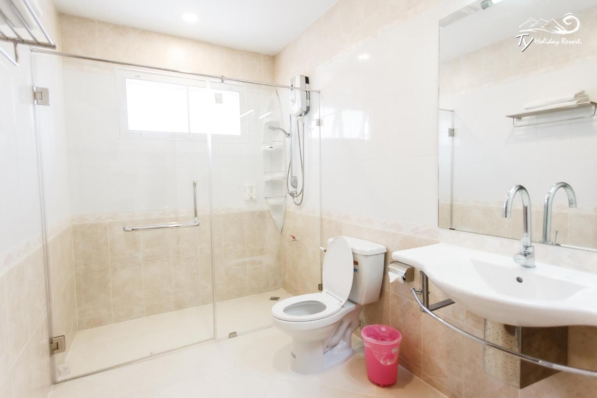Thirteen-Bedroom Villa with Private Pooll 237 - Photo 5