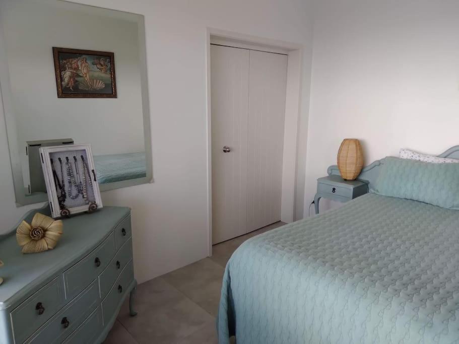 Apartment with Sea View - Photo 2