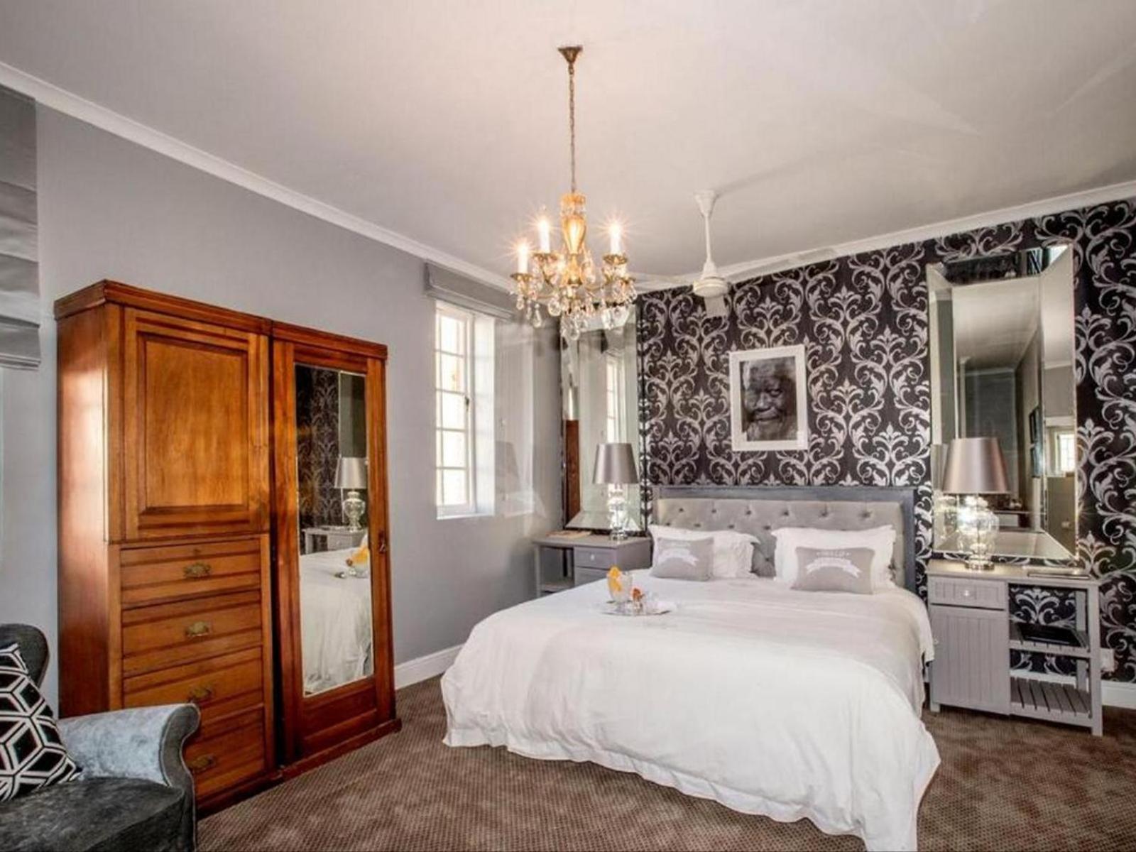 Deluxe Double or Twin Room - Photo 7