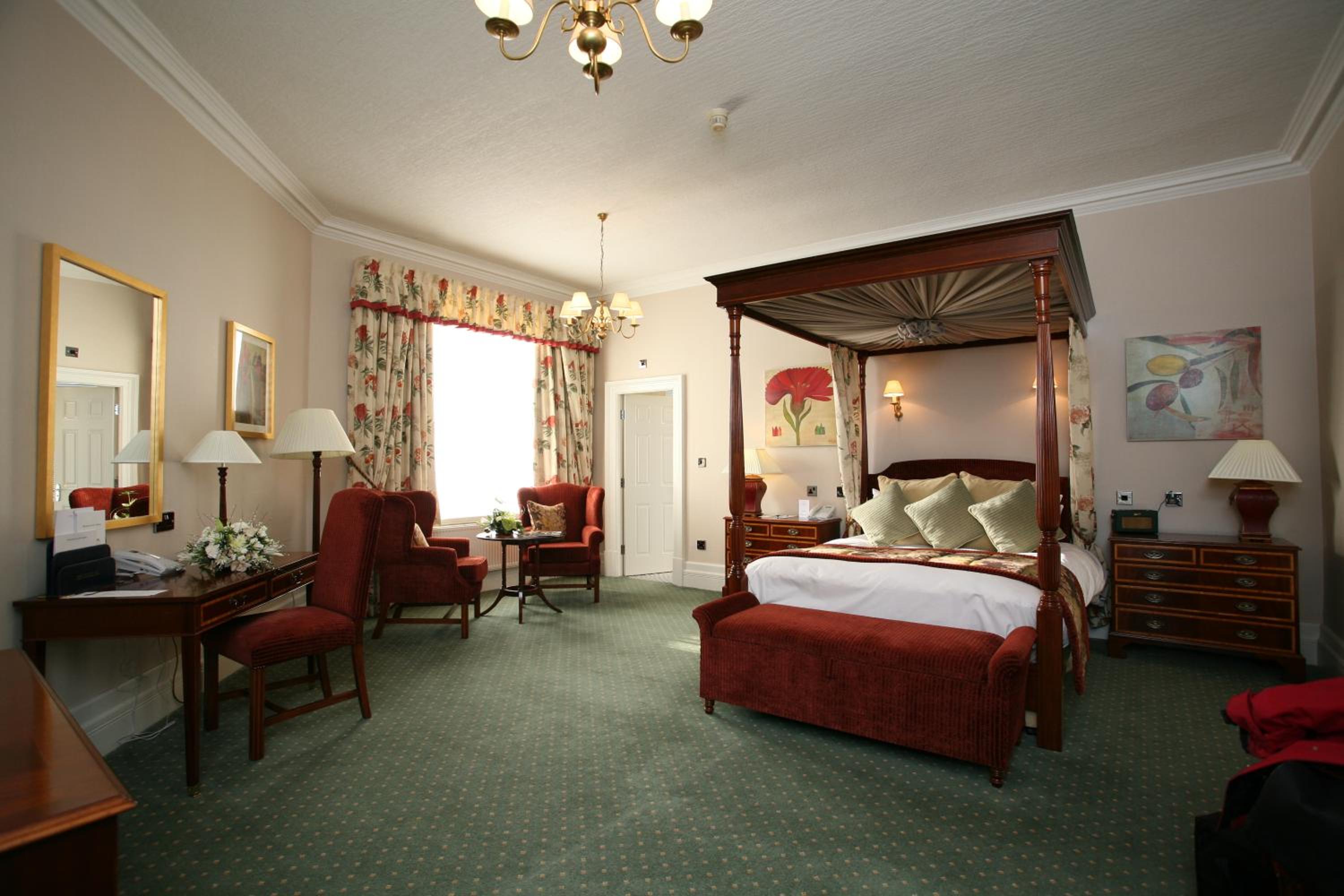 Executive Suite photo 2