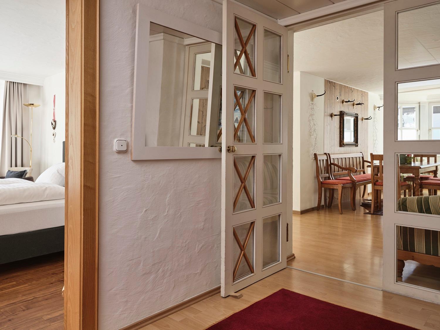 Apartment with Terrace photo 3