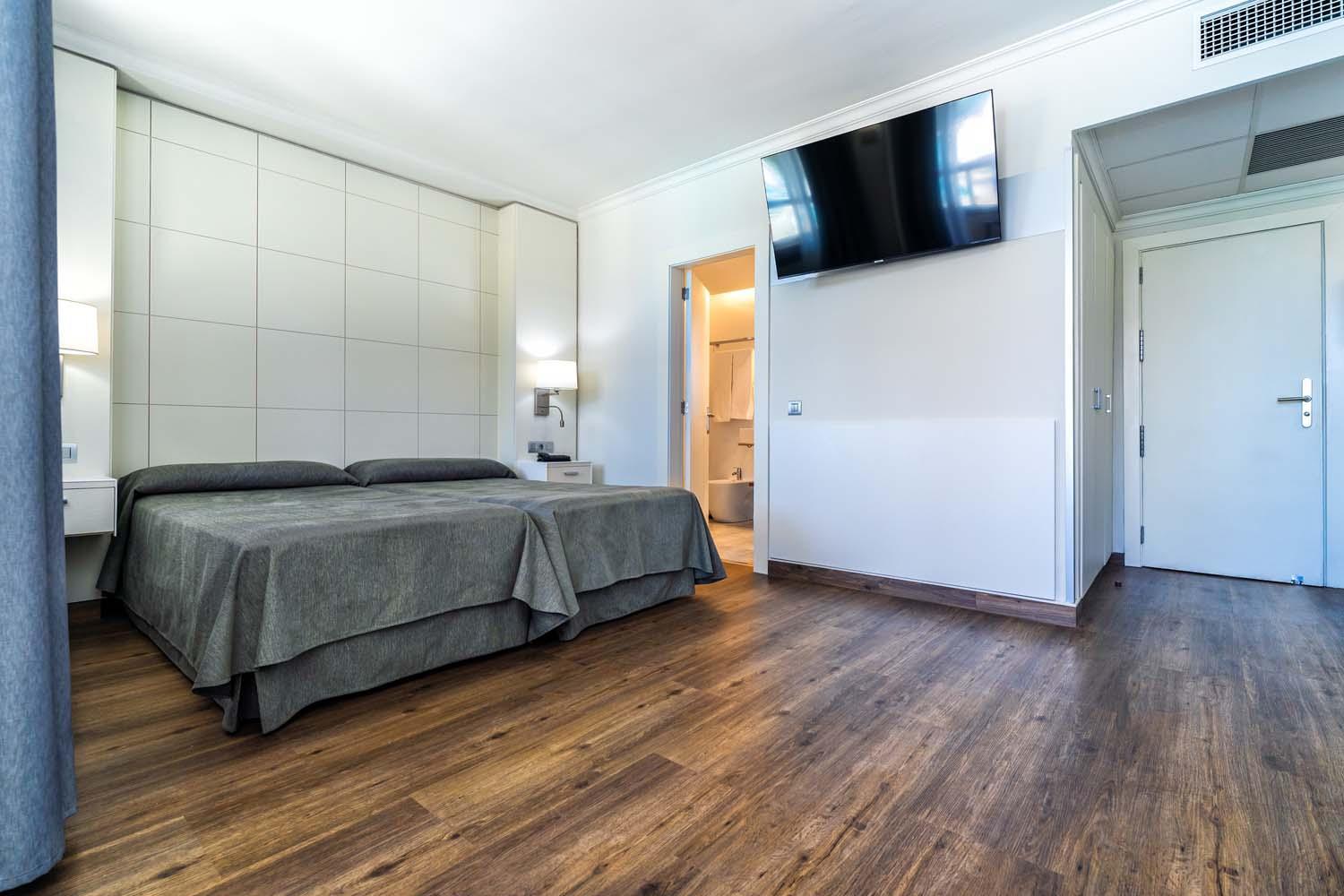 Habitación Doble o Twin Estándar (2 Adultos) Habitación Doble o Twin Estándar (2 Adultos)