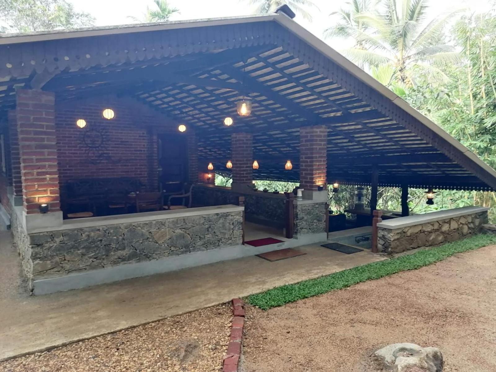Family Room with Garden View photo 2