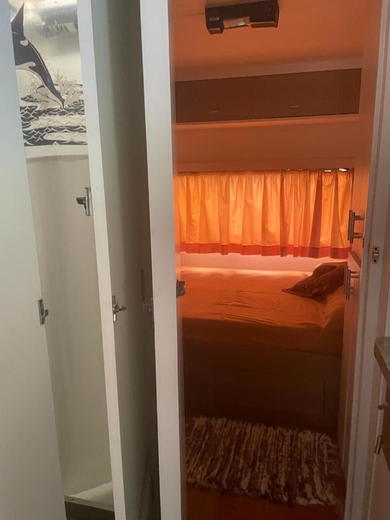 Tent - Photo 2