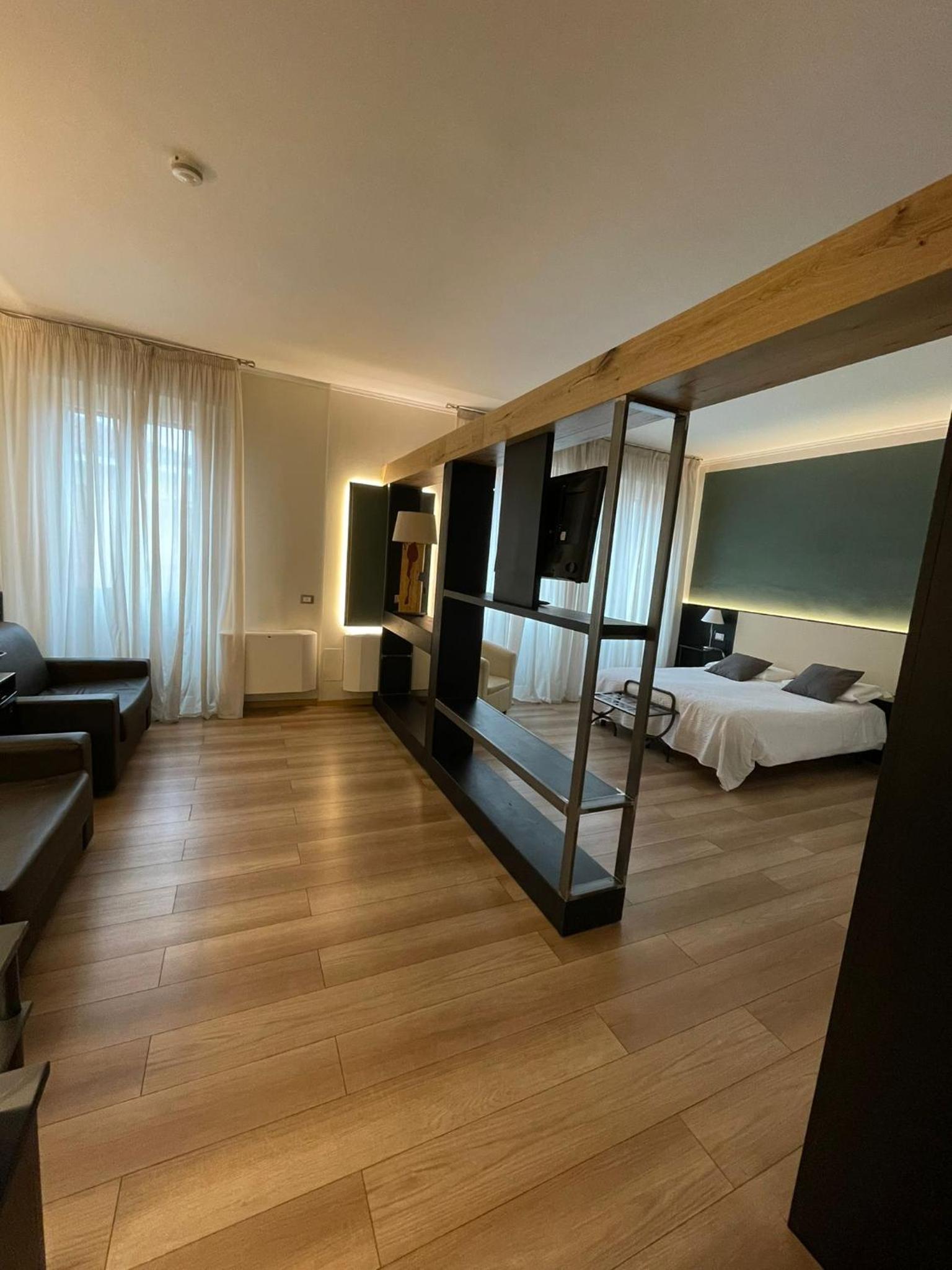 Junior Suite - Photo 3