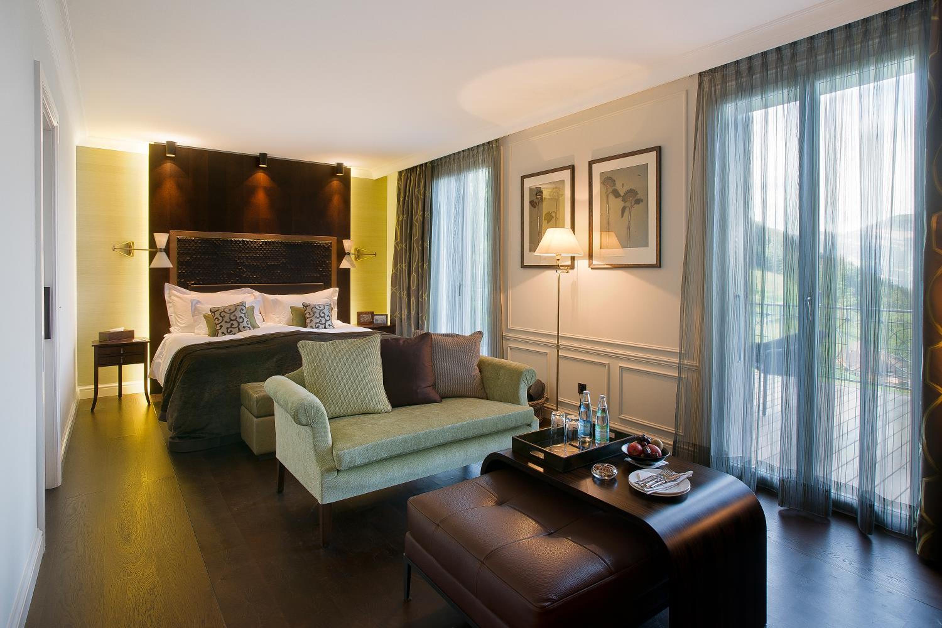 Junior Suite With Terrace And Lake View