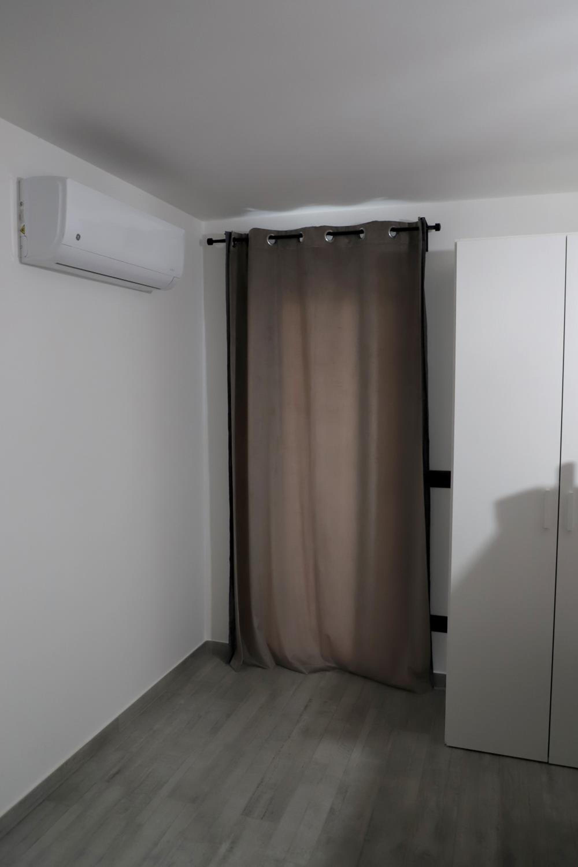 King Room - Disability Access photo 1