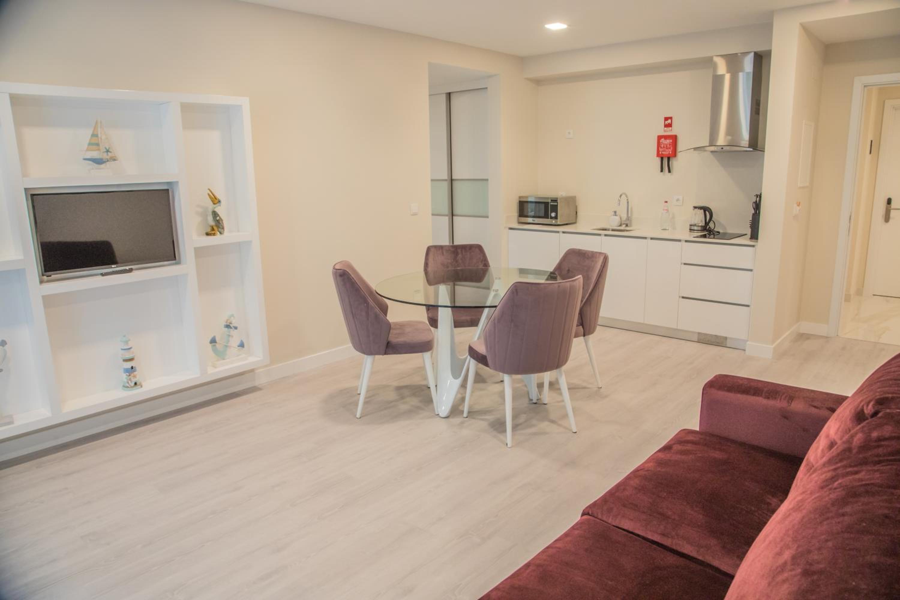 Suite with Mountain View