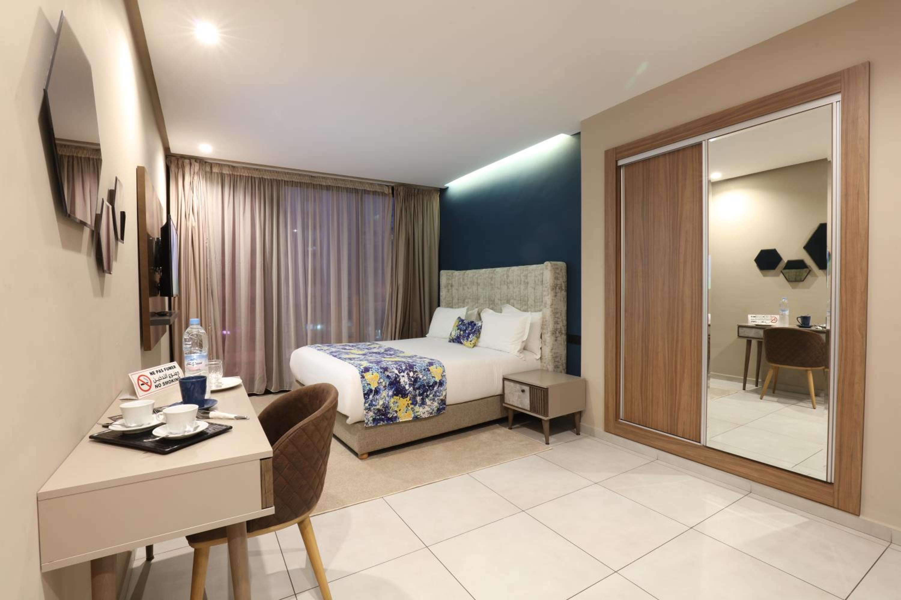 Deluxe Double or Twin Room - Photo 2