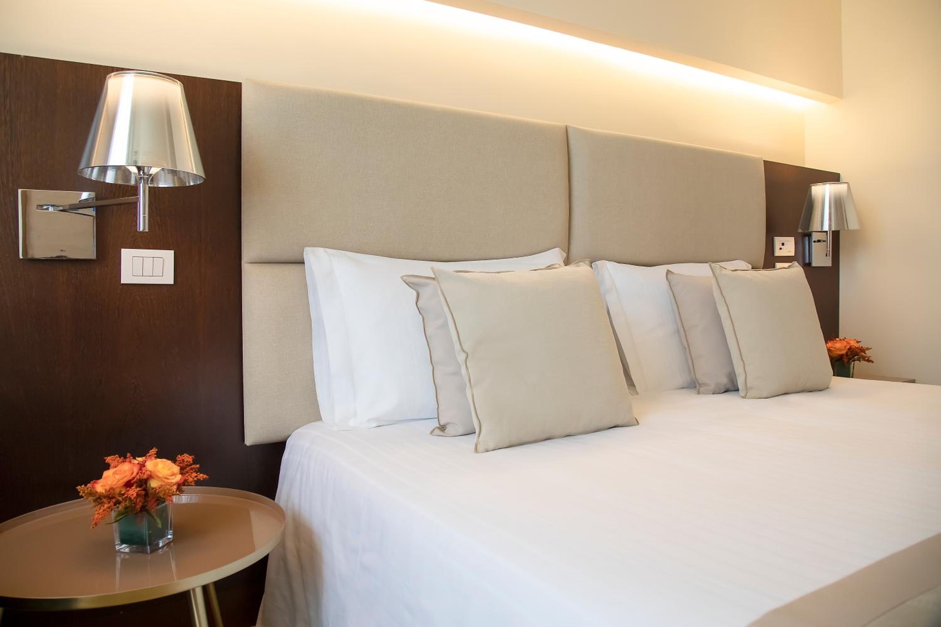 Superior Double or Twin Room photo 3