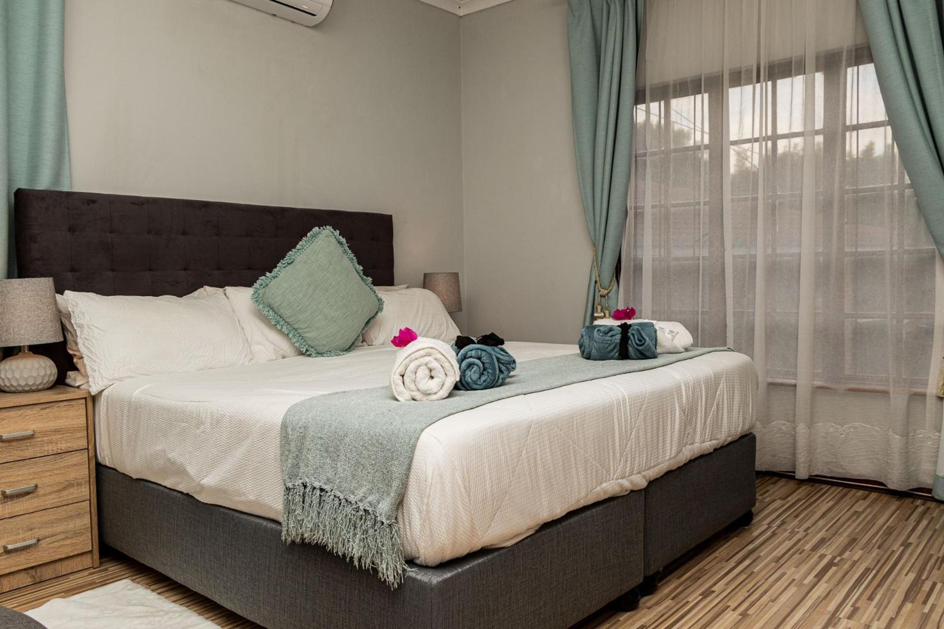 King Room with Garden View