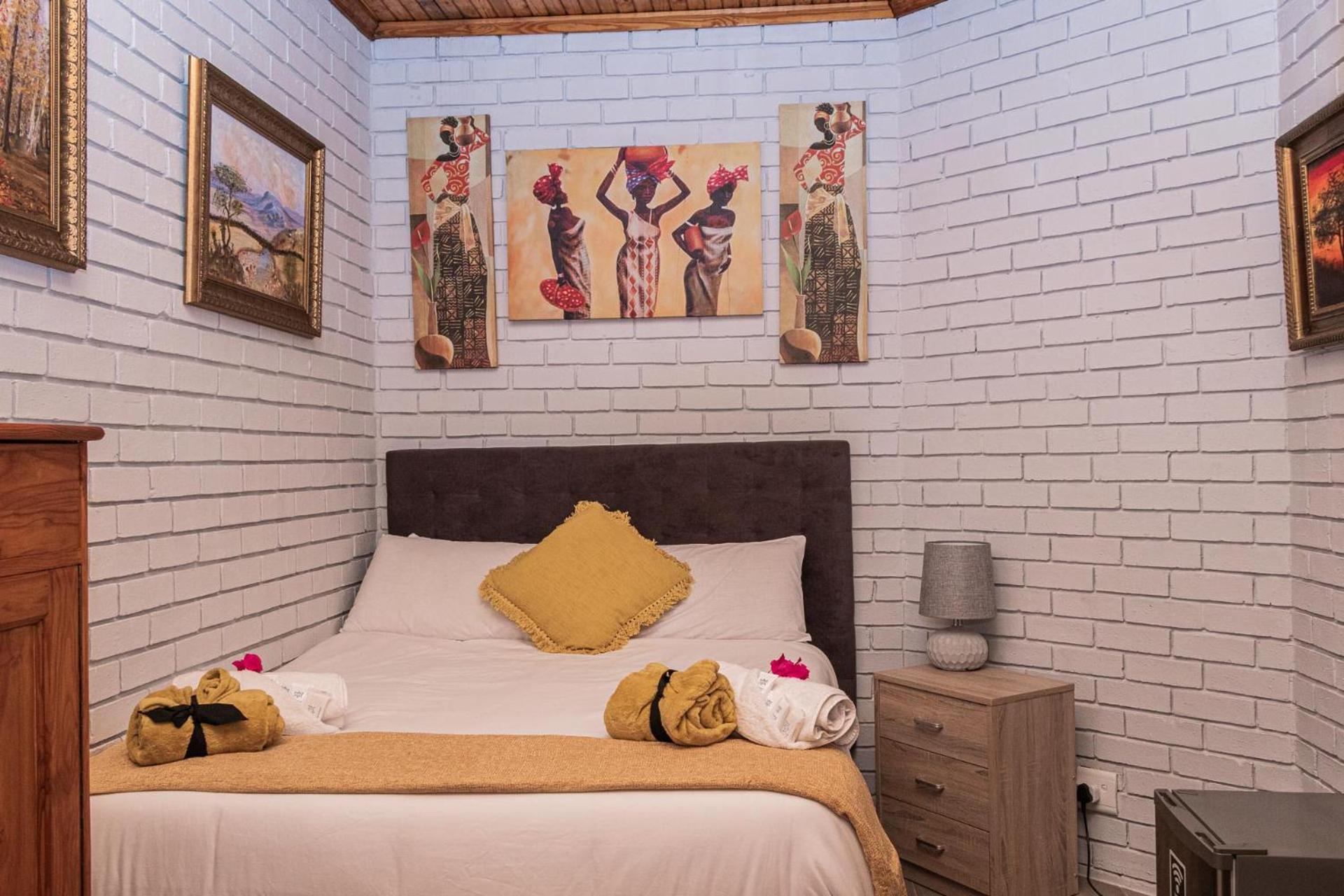 Standard Queen Room - Photo 1