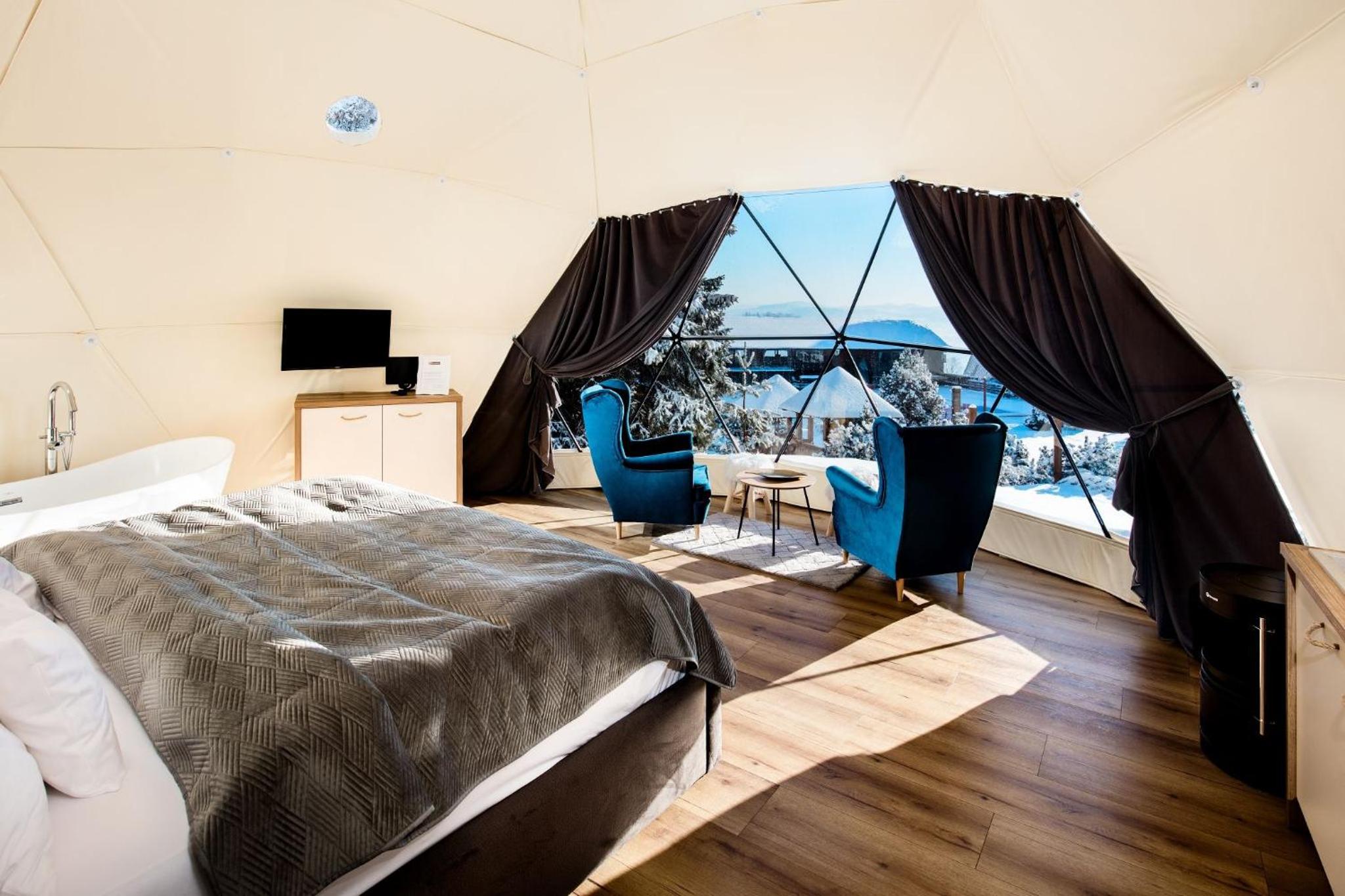 Tent - Photo 8