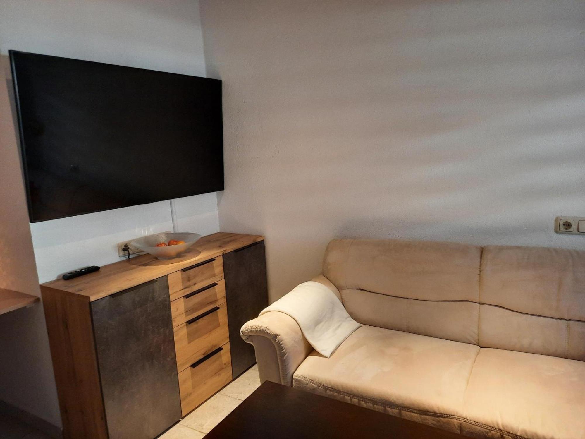 Apartment photo 3