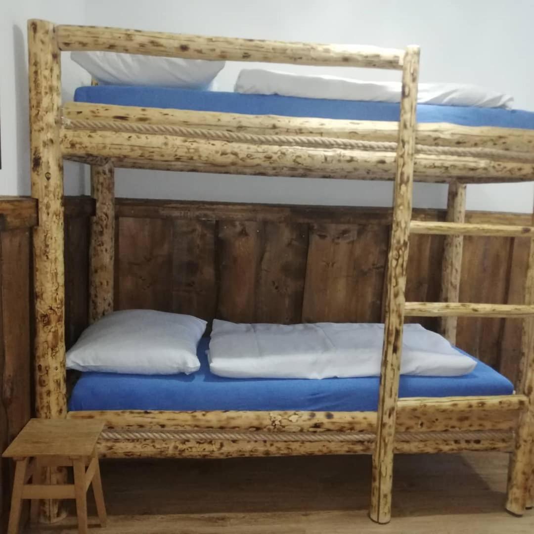 Quadruple Room with Private Bathroom photo 3