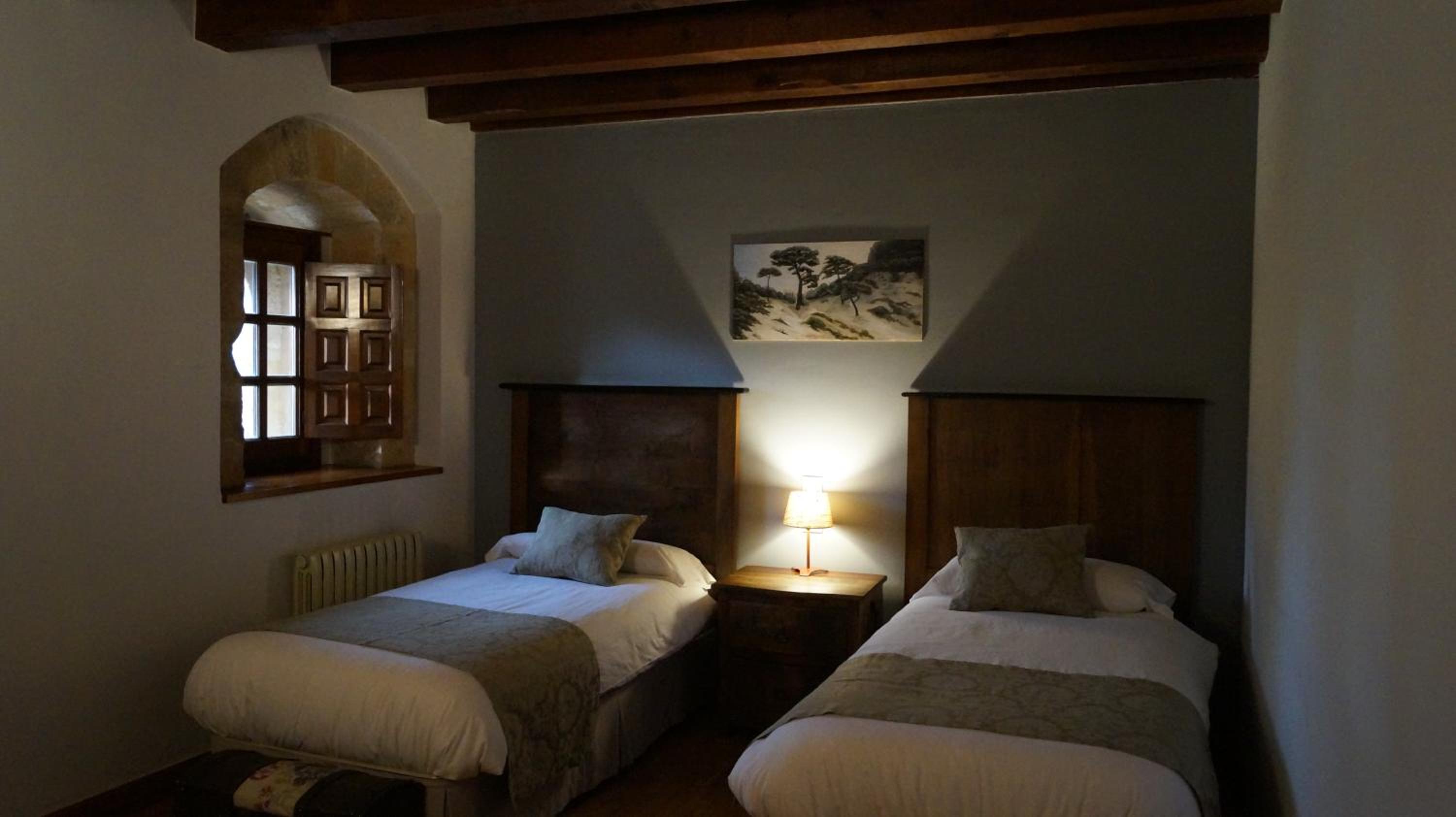 Double Room - Photo 3