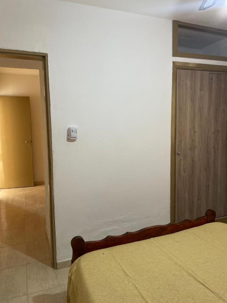 Family Room with Private Bathroom photo 2
