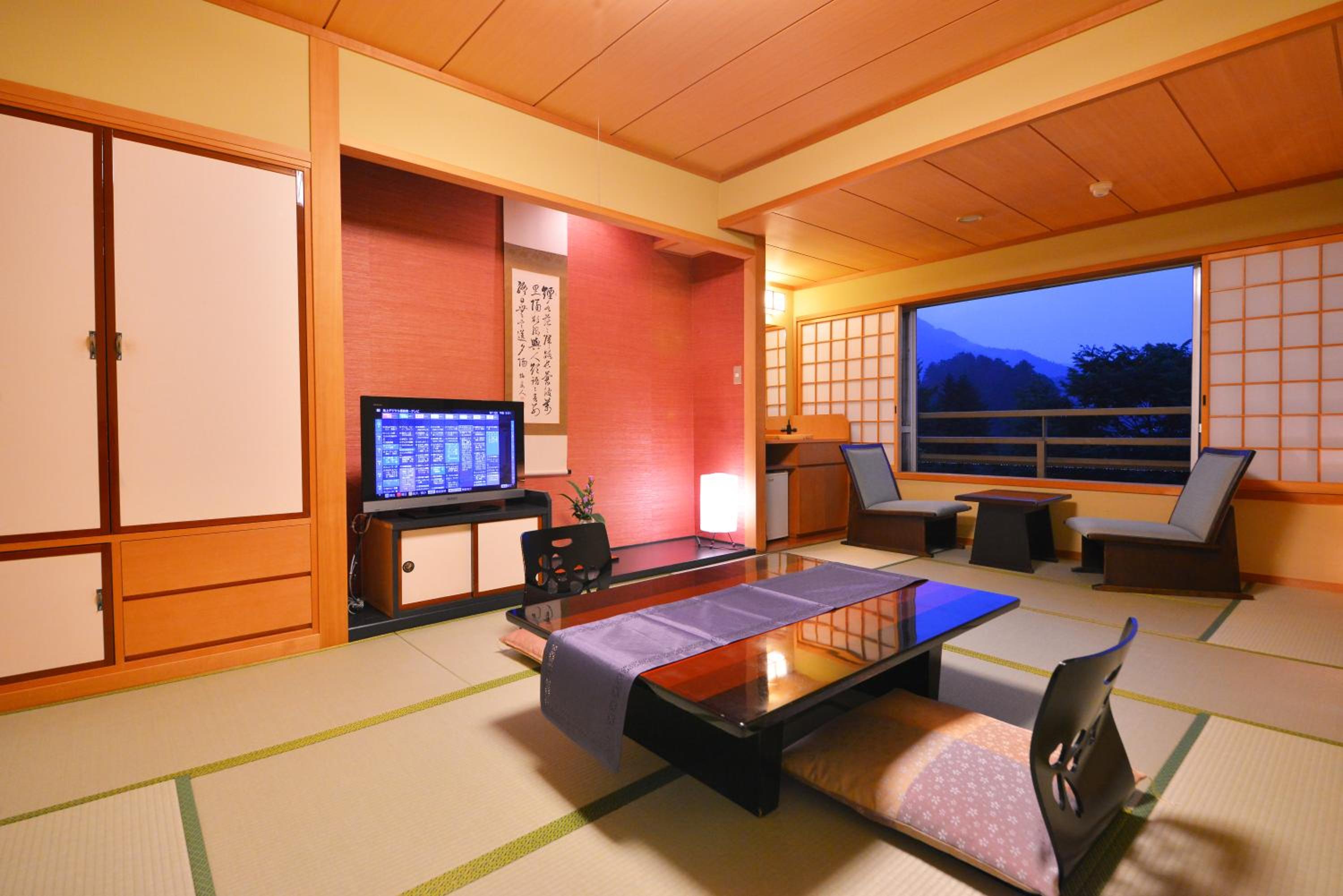 Japanese Style Room with Shared Bathroom  - Non-Smoking - Photo 6