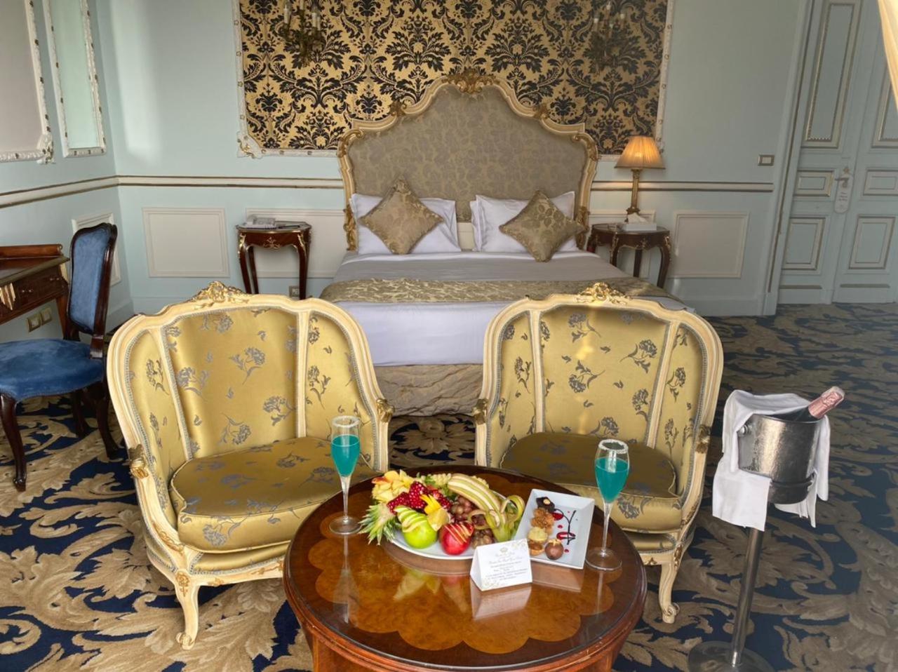 Golden Paradise Suite Direct Sea View With Light Dinner - Photo 3