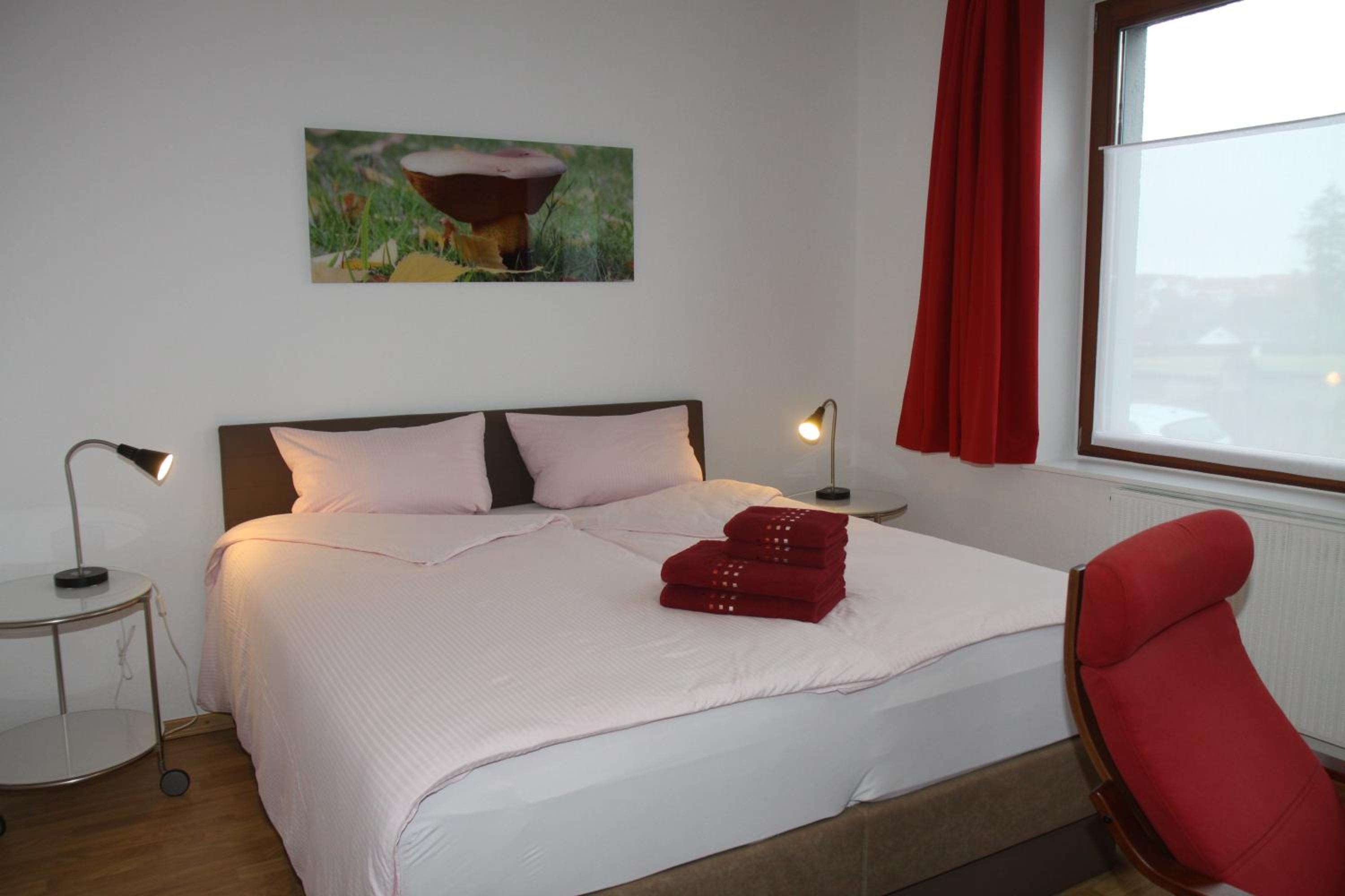 Double Room with Shared Bathroom photo 3