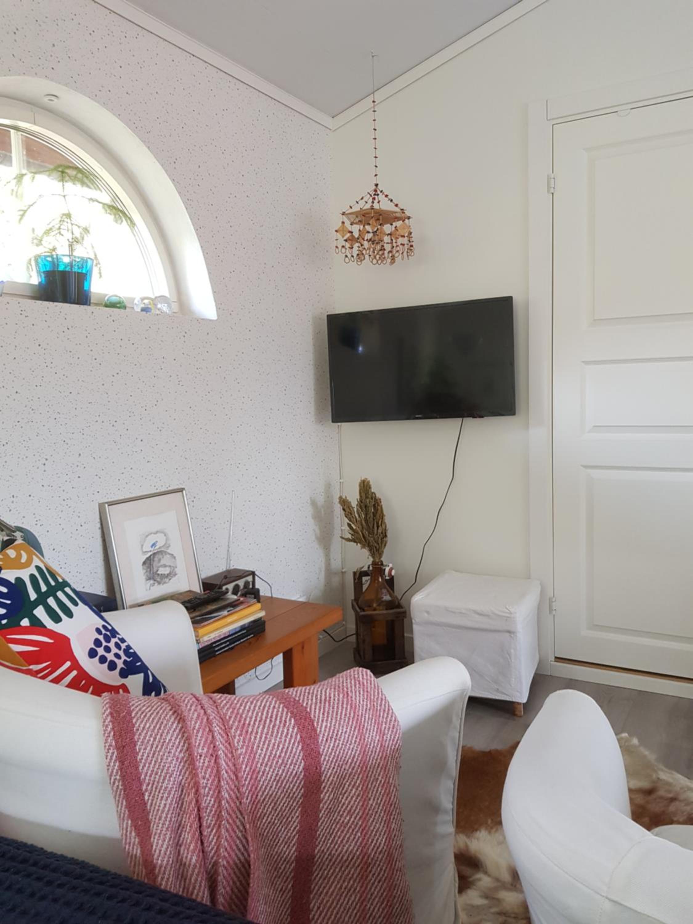 Two-Bedroom House photo 3