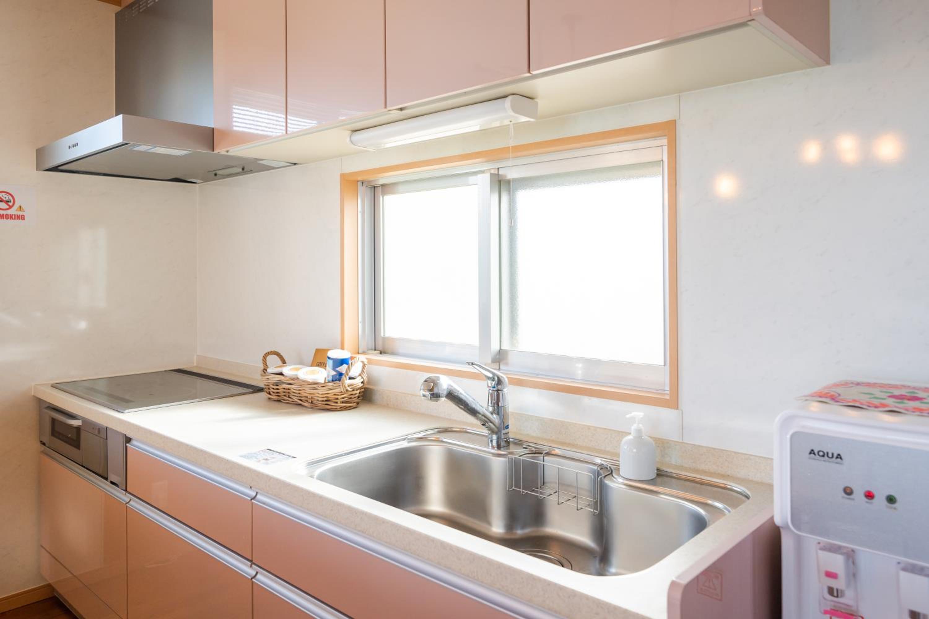 Four-Bedroom House - Photo 12
